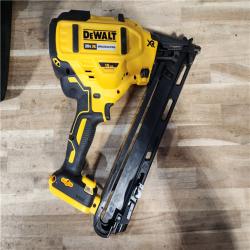 HOUSTON LOCATION - AS-IS DEWALT 20V MAX XR Lithium-Ion Cordless 2-1/2 in. 15-Gauge Finish Nailer Kit