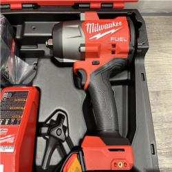 NEW - Milwaukee FUEL 18V Lithium-Ion Brushless Cordless High-Torque 1/2 in. Impact Wrench w/Friction Ring Kit