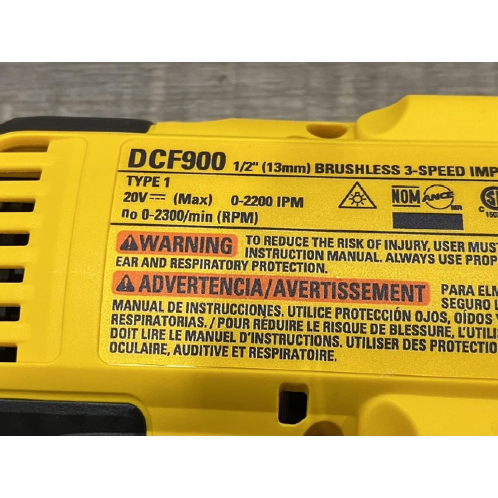 AS-IS DEWALT 20V MAX Lithium-Ion Cordless 1/2 in. Impact Wrench Kit