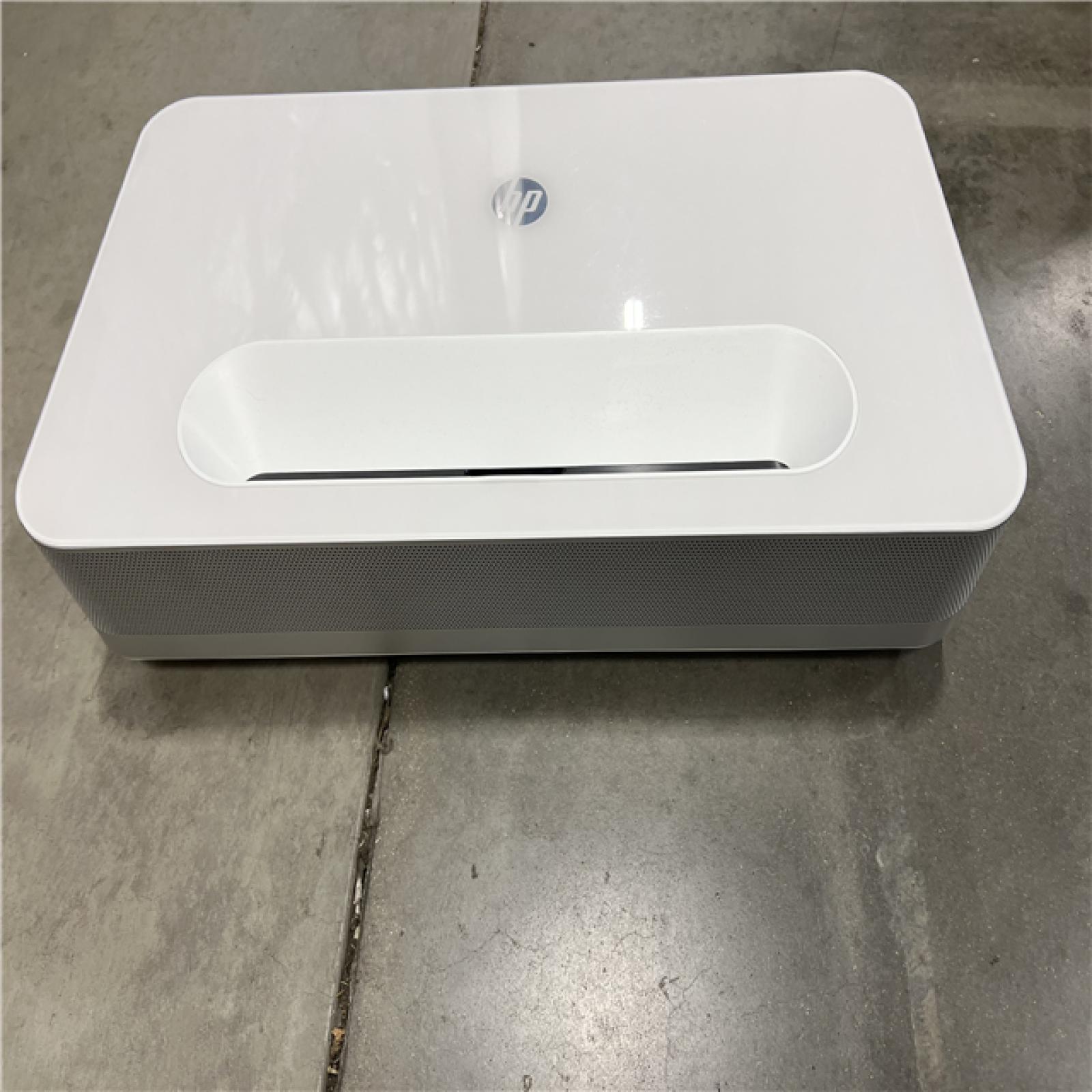 AS-IS  HP BP5000 Smart Projectors  4K UHD Resolution   White | BP5000