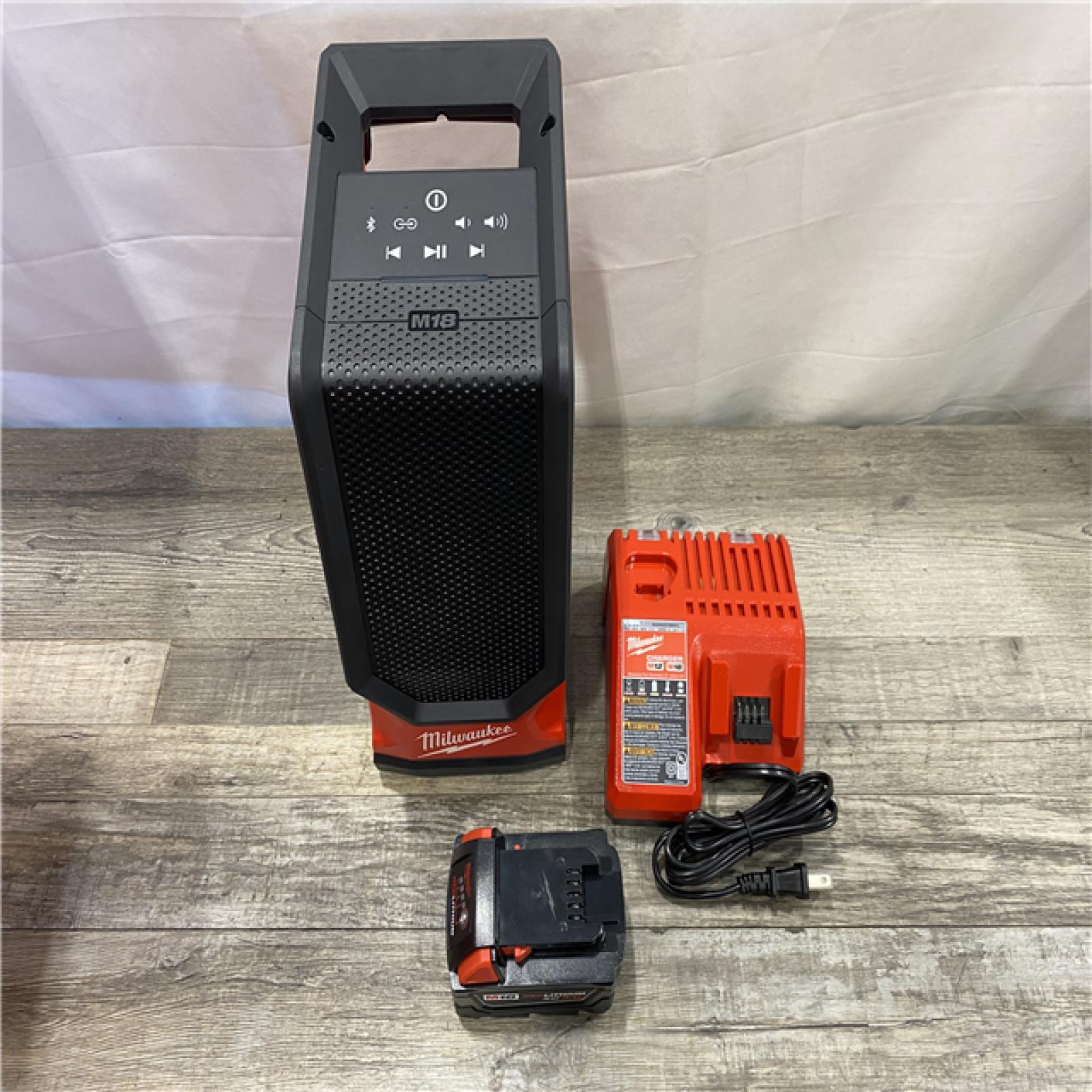AS-IS Milwaukee 18V Lithium-Ion Cordless Wireless Bluetooth Jobsite Speaker Kit