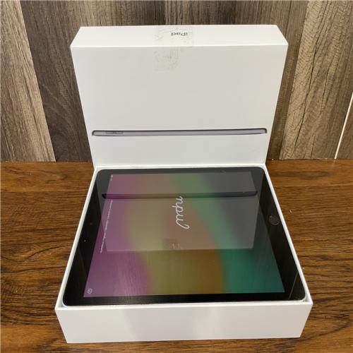 AS-IS Apple 10.2 iPad (2021 64GB Wi-Fi Silver