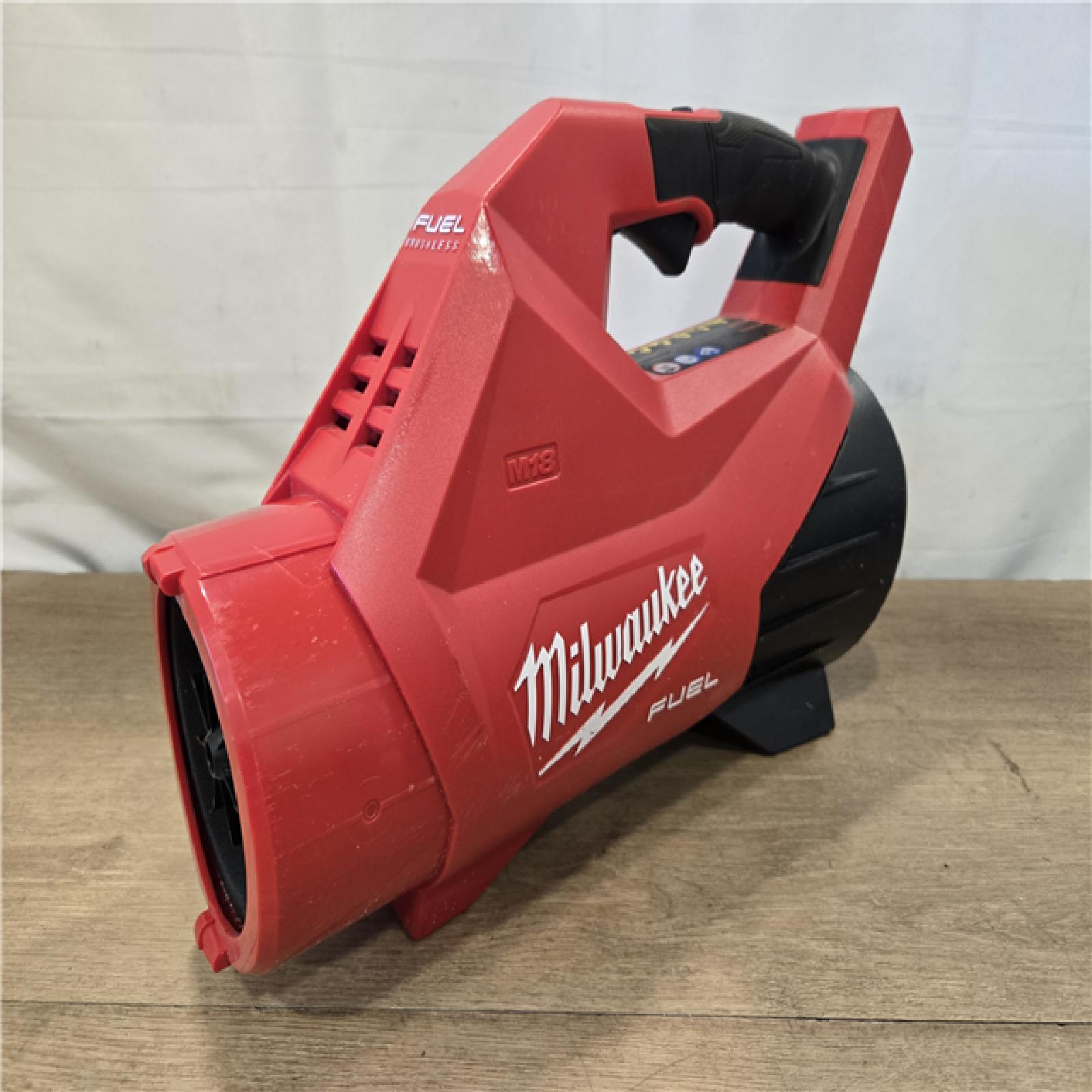AS-IS Milwaukee FUEL 120 MPH 500 CFM 18V Cordless Battery Powered Leaf Blower Kit
