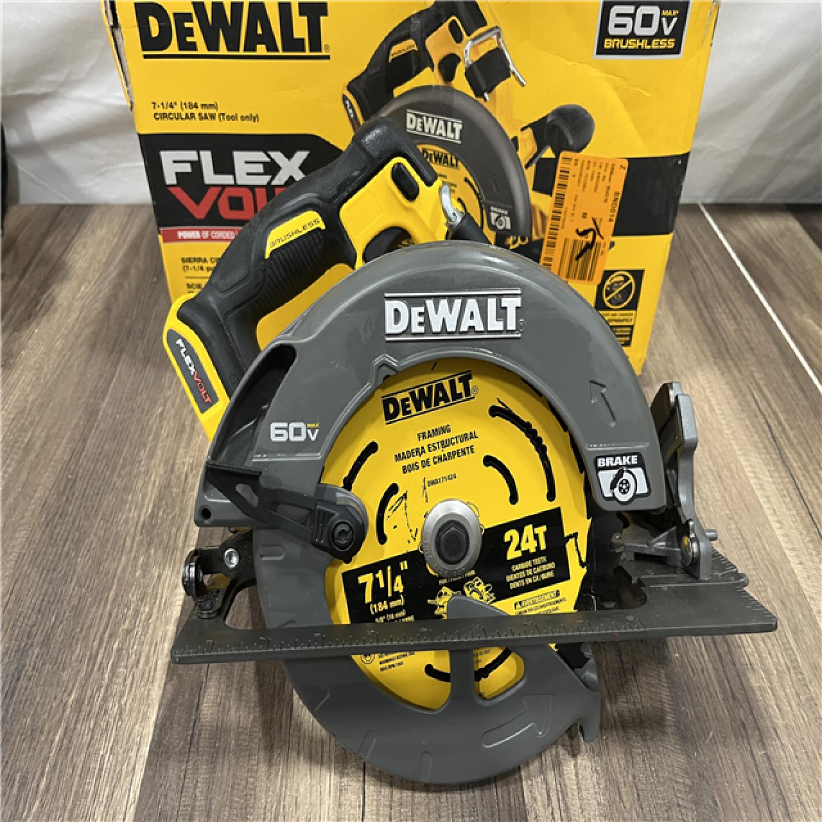 GOOD DeWALT Flexvolt Max 7-1/4  60V Brushless Circular Saw DCS578B