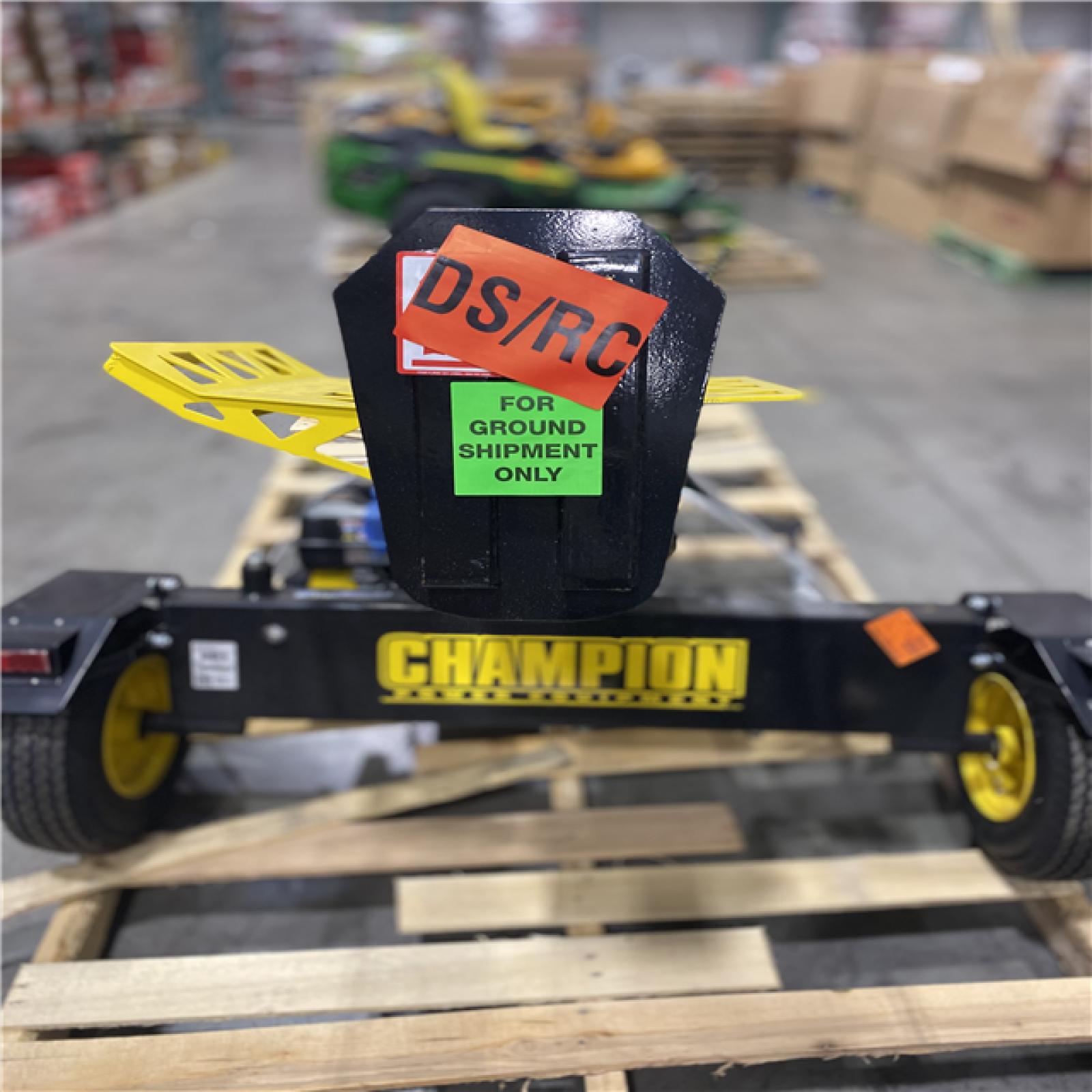 Dallas Location - As-Is  Champion Power Equipment 27 Ton 224 cc Gas Wood Log Splitter