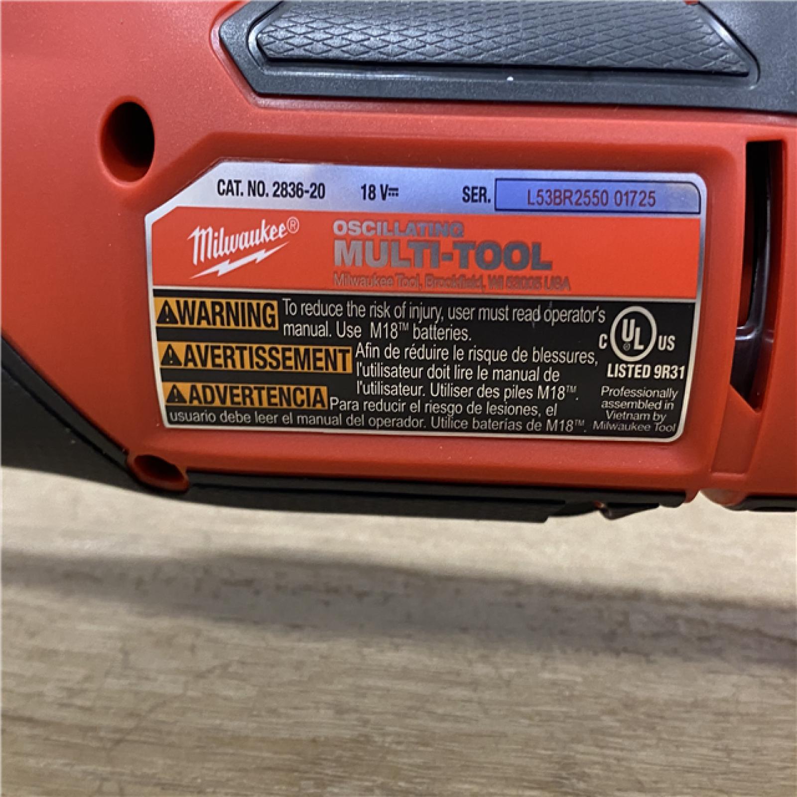 AS-IS Milwaukee FUEL 18V Lithium-Ion Cordless Brushless Oscillating Multi-Tool (Tool-Only)