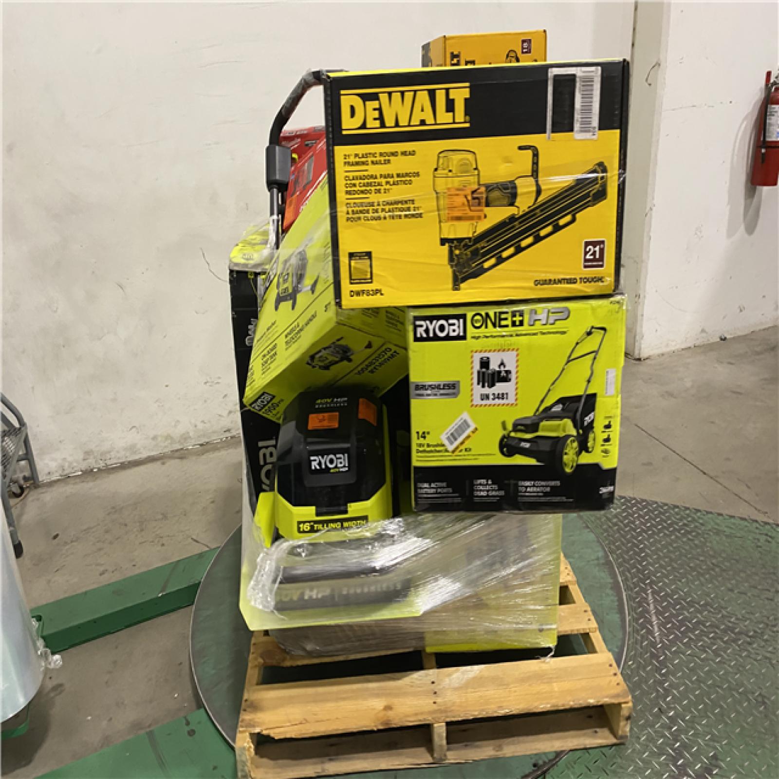 Dallas Location - As-Is Tool Pallet