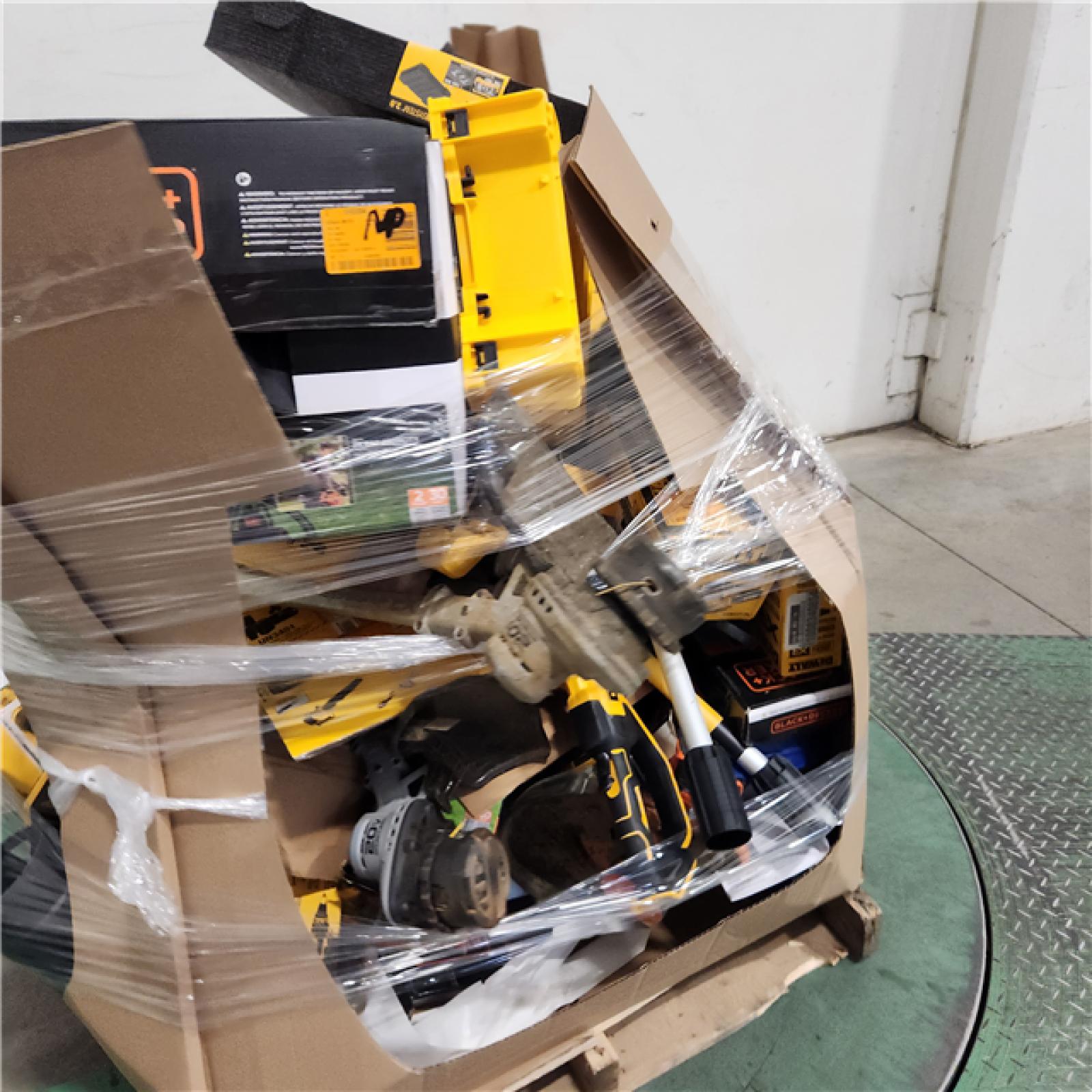 Dallas Location - As-Is DEWALT Tool Pallet