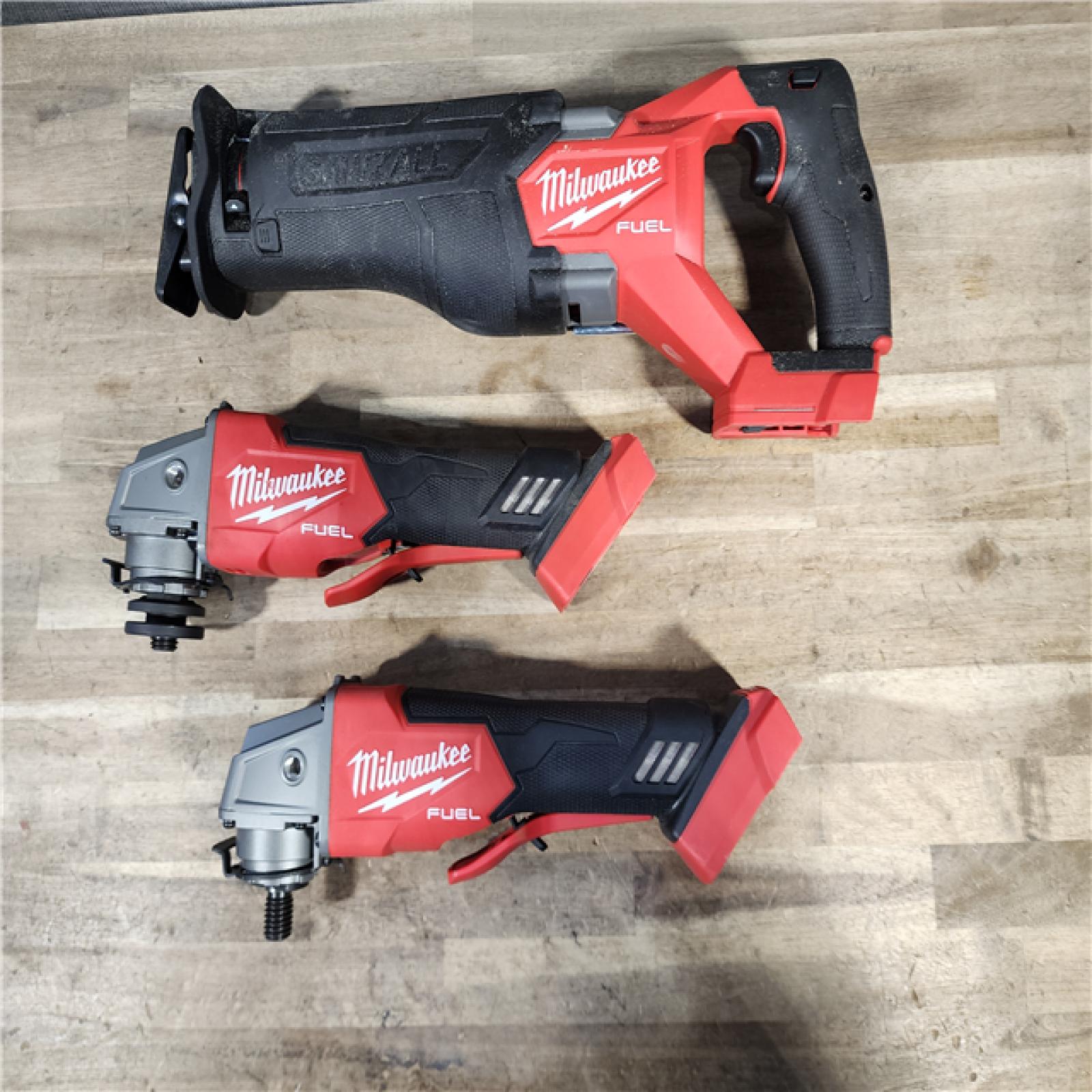 HOUSTON LOCATION - AS-IS MILWAUKEE 3 TOOL COMBO