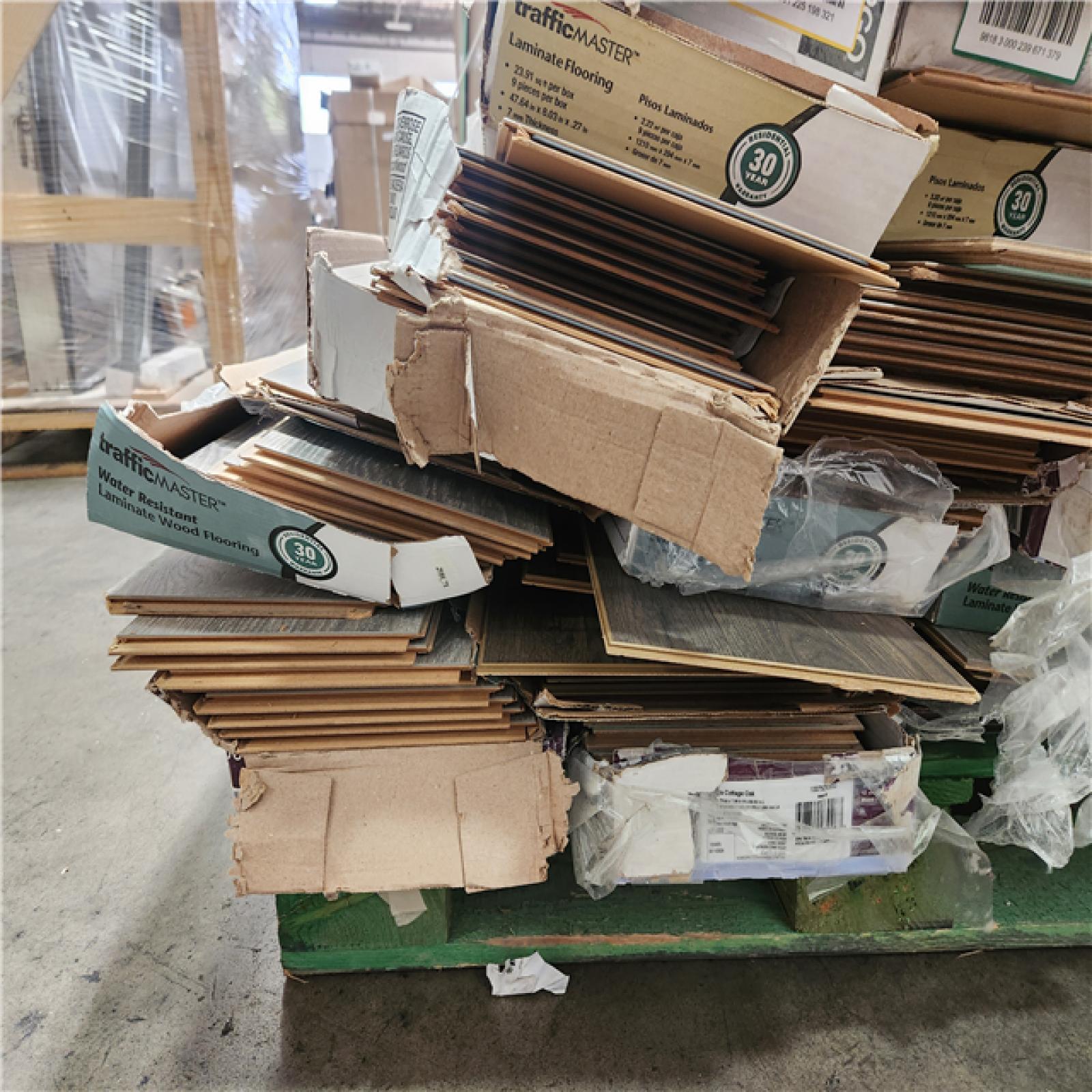 Phoenix AS-IS Mixed Flooringt Pallet