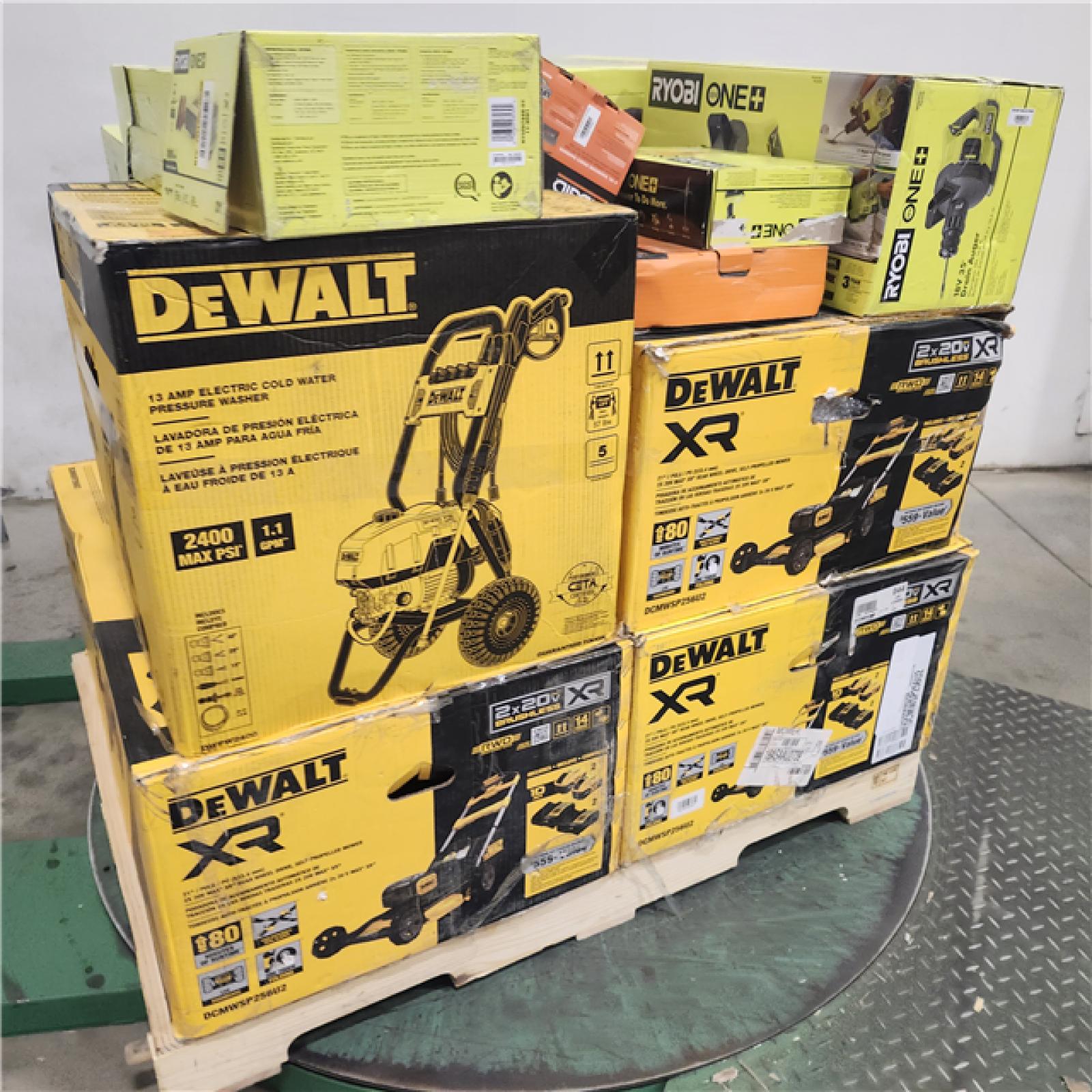 Dallas Location - As-Is Tool Pallet