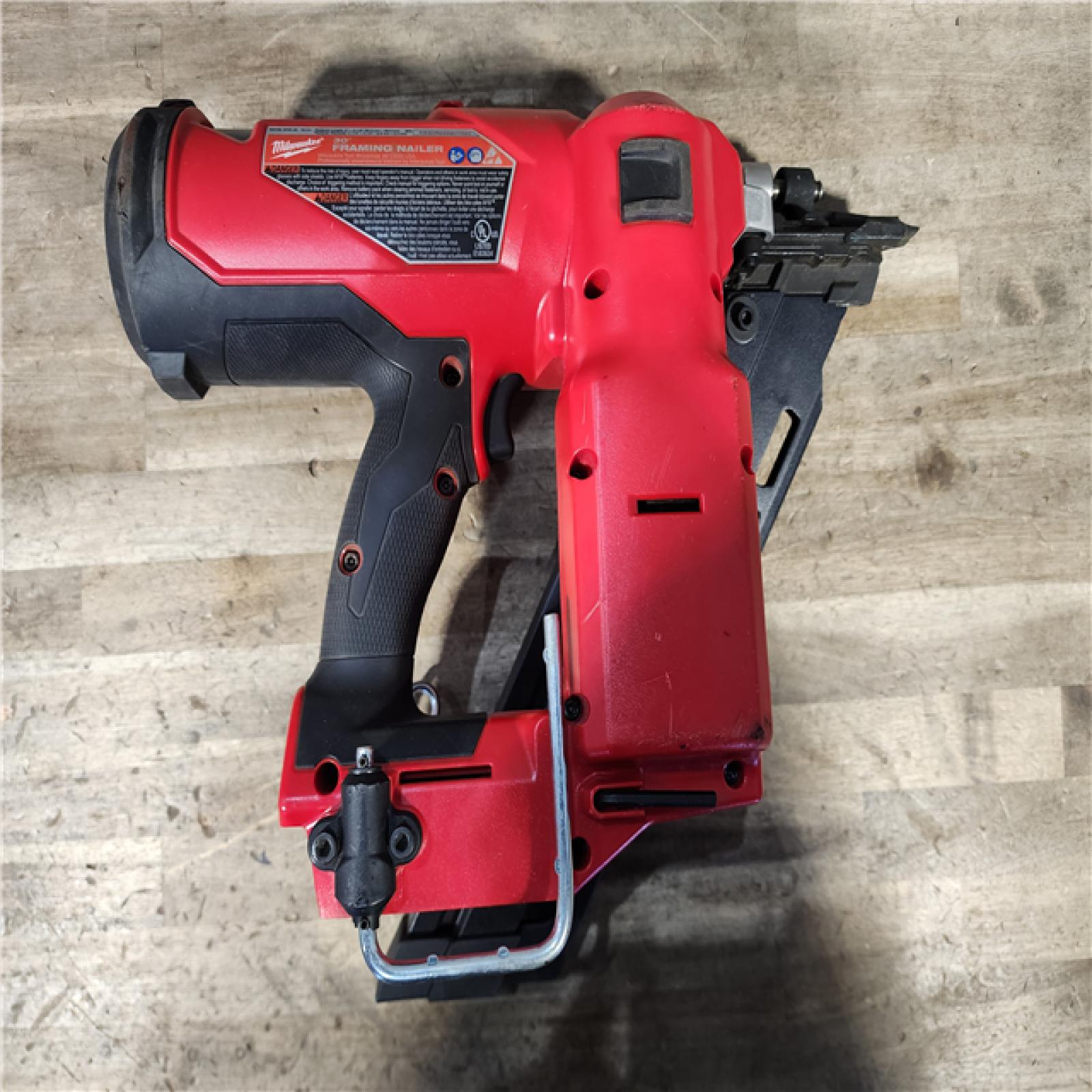 HOUSTON LOCATION - AS-IS Milwaukee M18 FUEL 30 Degree Framing Nailer (TOOL ONLY)