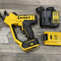 AS-IS DEWALT 20V MAX Cordless Battery Powered Pruner Kit