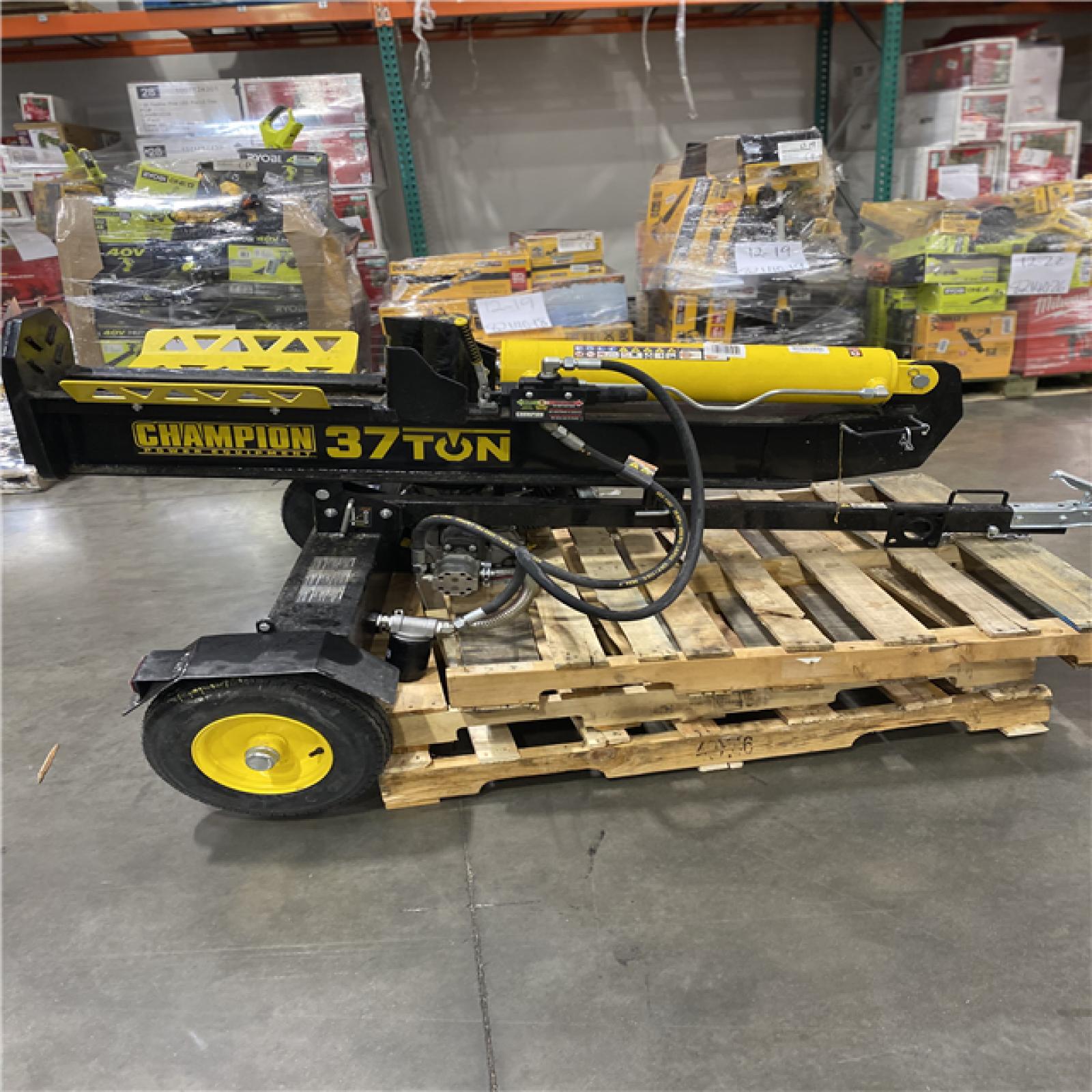 Dallas Location - As-Is Champion Power Equipment 37 Ton 338 cc Gas Log Splitter