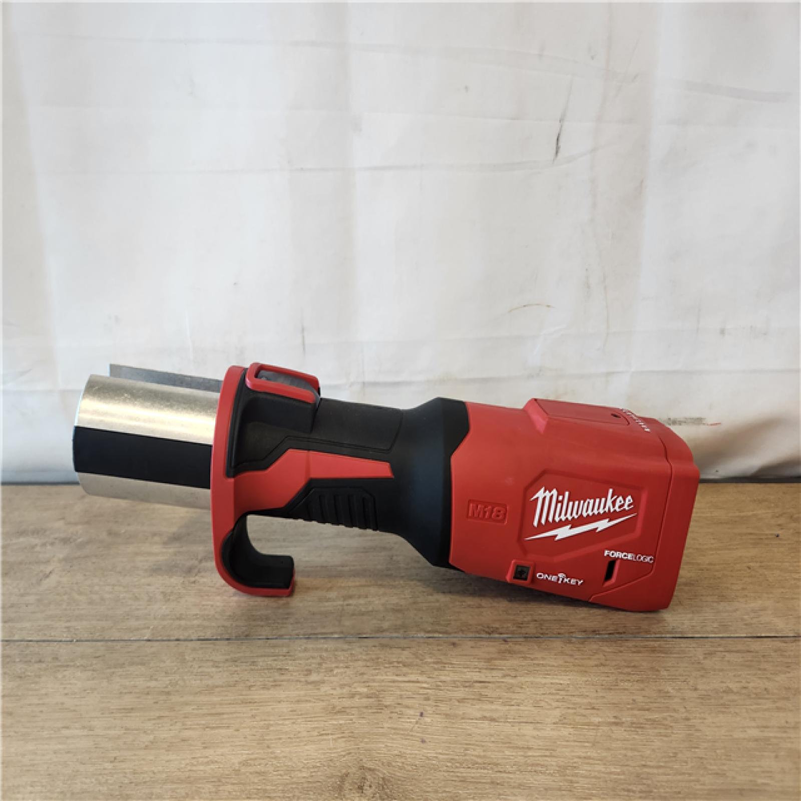 AS-IS- Milwaukee M18 Force Logic ONE KEY Press Tool 1/2-2 Kit