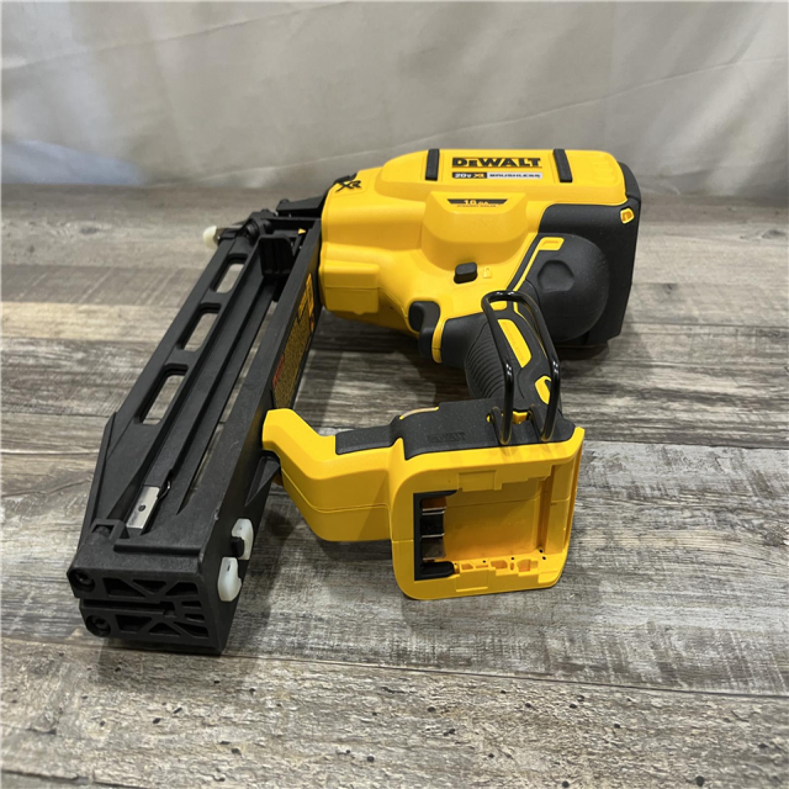 AS-IS DEWALT 20V MAX XR 16-Gauge Lithium-Ion Cordless Finish Nailer (Tool Only)
