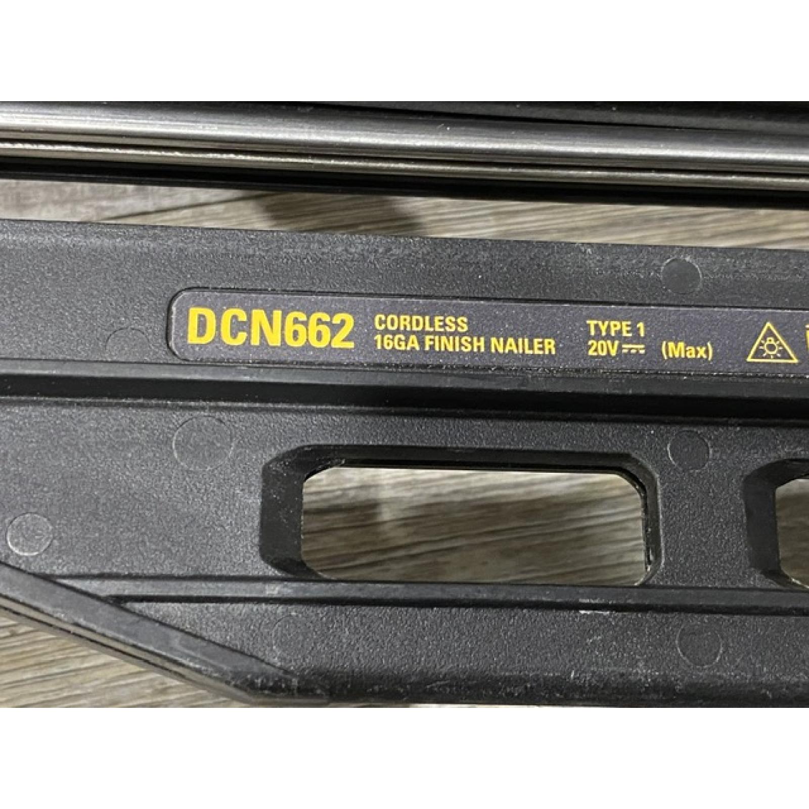 AS-IS DEWALT 20V MAX XR 16-Gauge Lithium-Ion Cordless Finish Nailer (Tool Only)