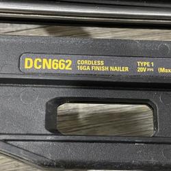 AS-IS DEWALT 20V MAX XR 16-Gauge Lithium-Ion Cordless Finish Nailer (Tool Only)