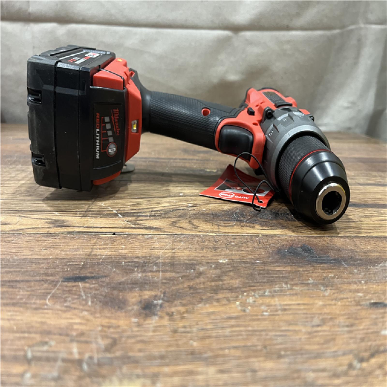 AS-IS Milwaukee 2904-22 Hammer Drill Driver Kit with Batteries  Charger & Tool Case  Red