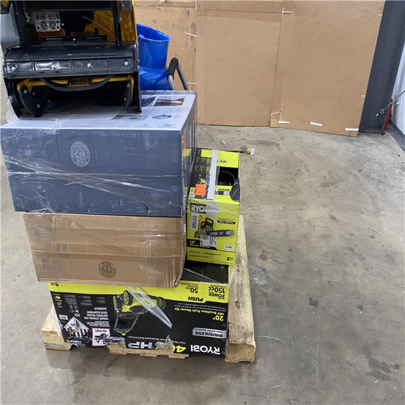 Houston Location As-Is Outdoor Power Equitment