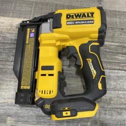 AS-IS DEWALT ATOMIC 20V MAX Lithium Ion Cordless 23 Gauge Pin Nailer Kit