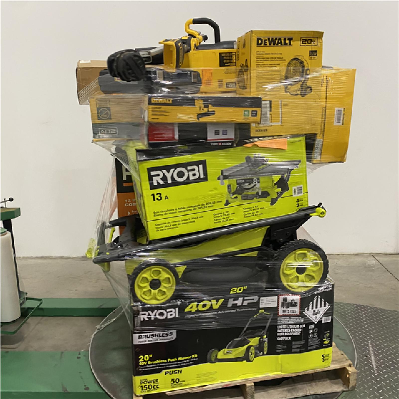 Dallas Location - As-Is Tool Pallet