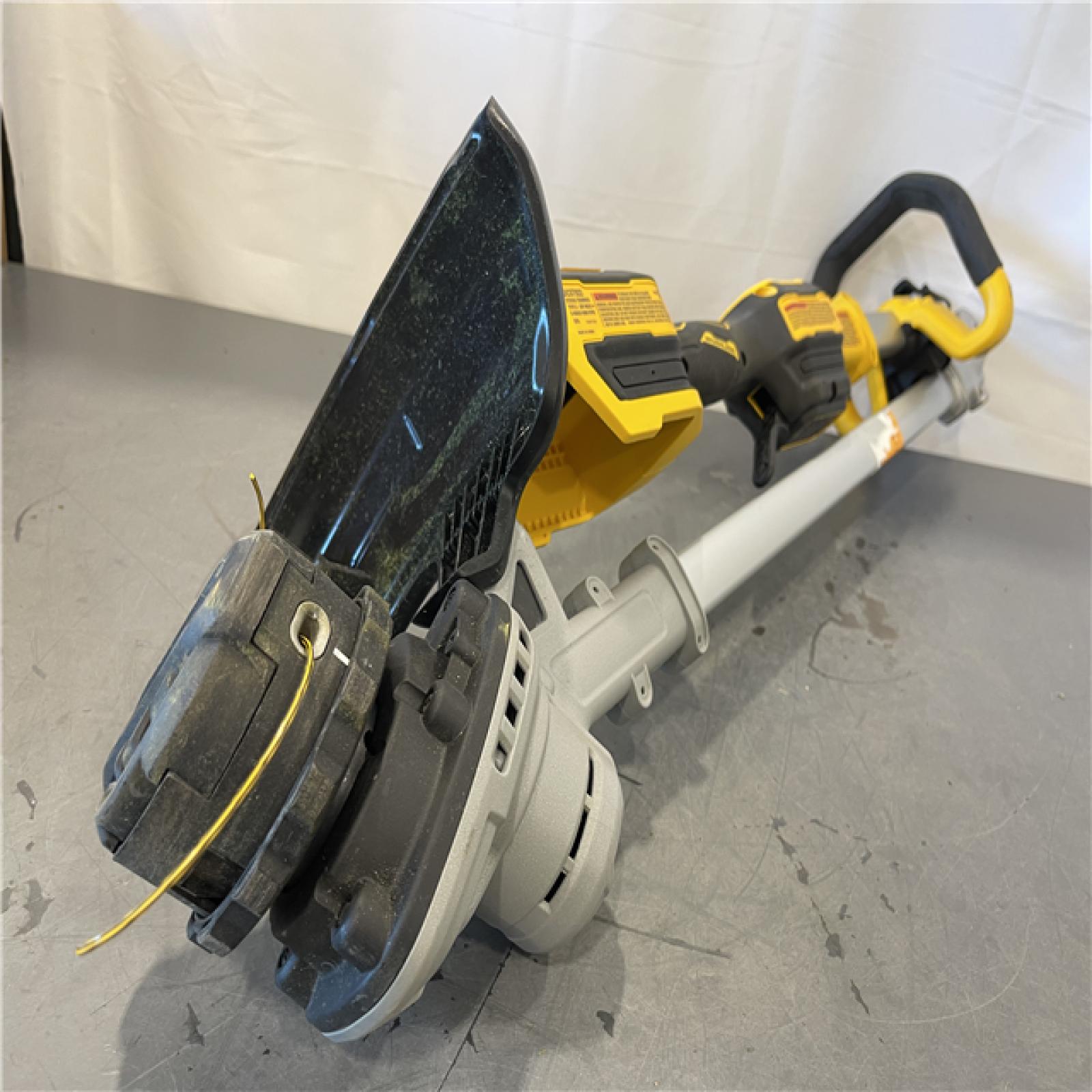 AS-IS - DEWALT 20V MAX 14 in. Brushless Cordless Battery Powered Foldable String Trimmer (Tool Only)