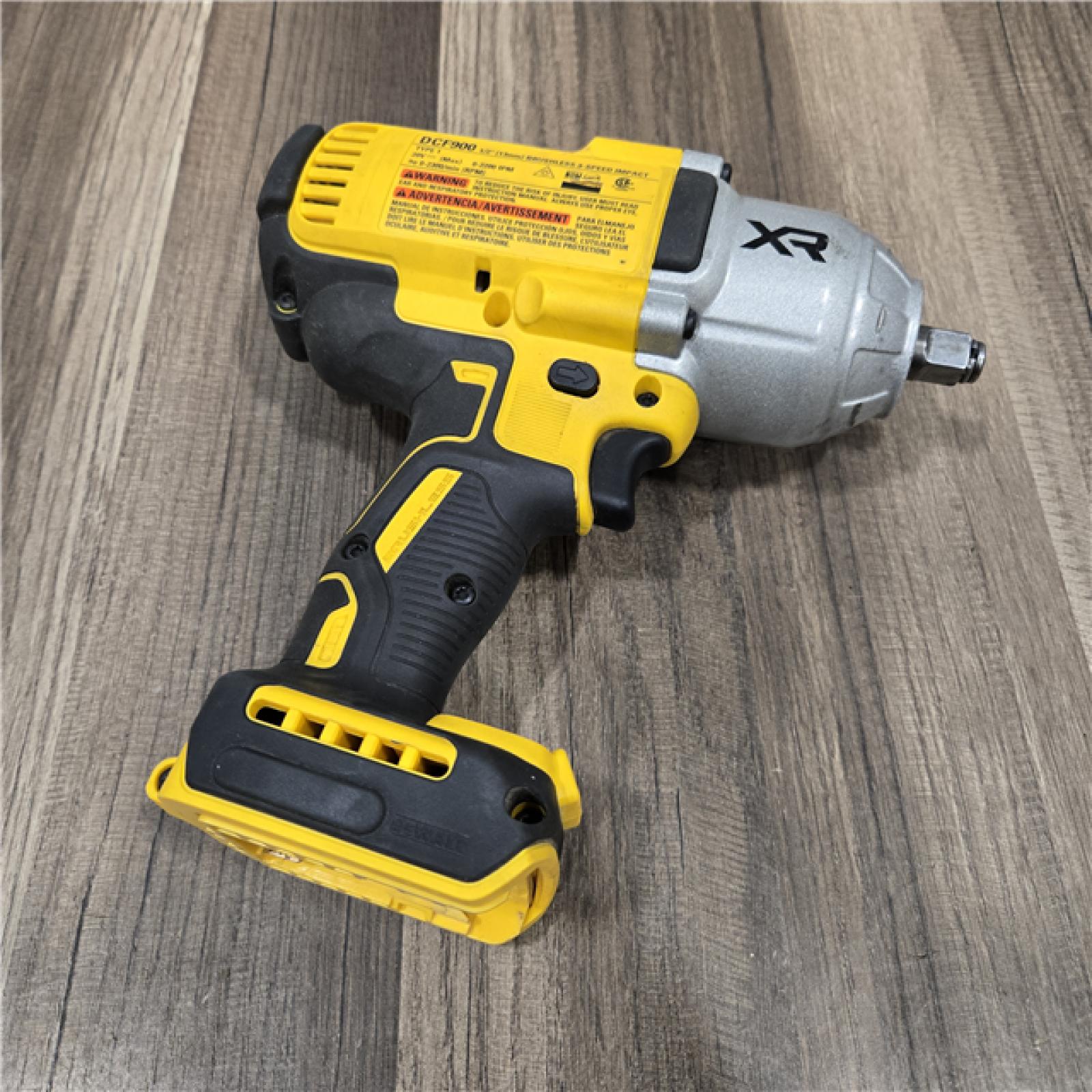 GOOD Dewalt 20V MAX Lithium-Ion Cordless 1/2 in. Impact Wrench Kit