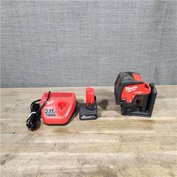 HOUSTON LOCATION - AS-IS Milwaukee Green 125 Ft. Cross Line and Plumb Points Laser Level Kit