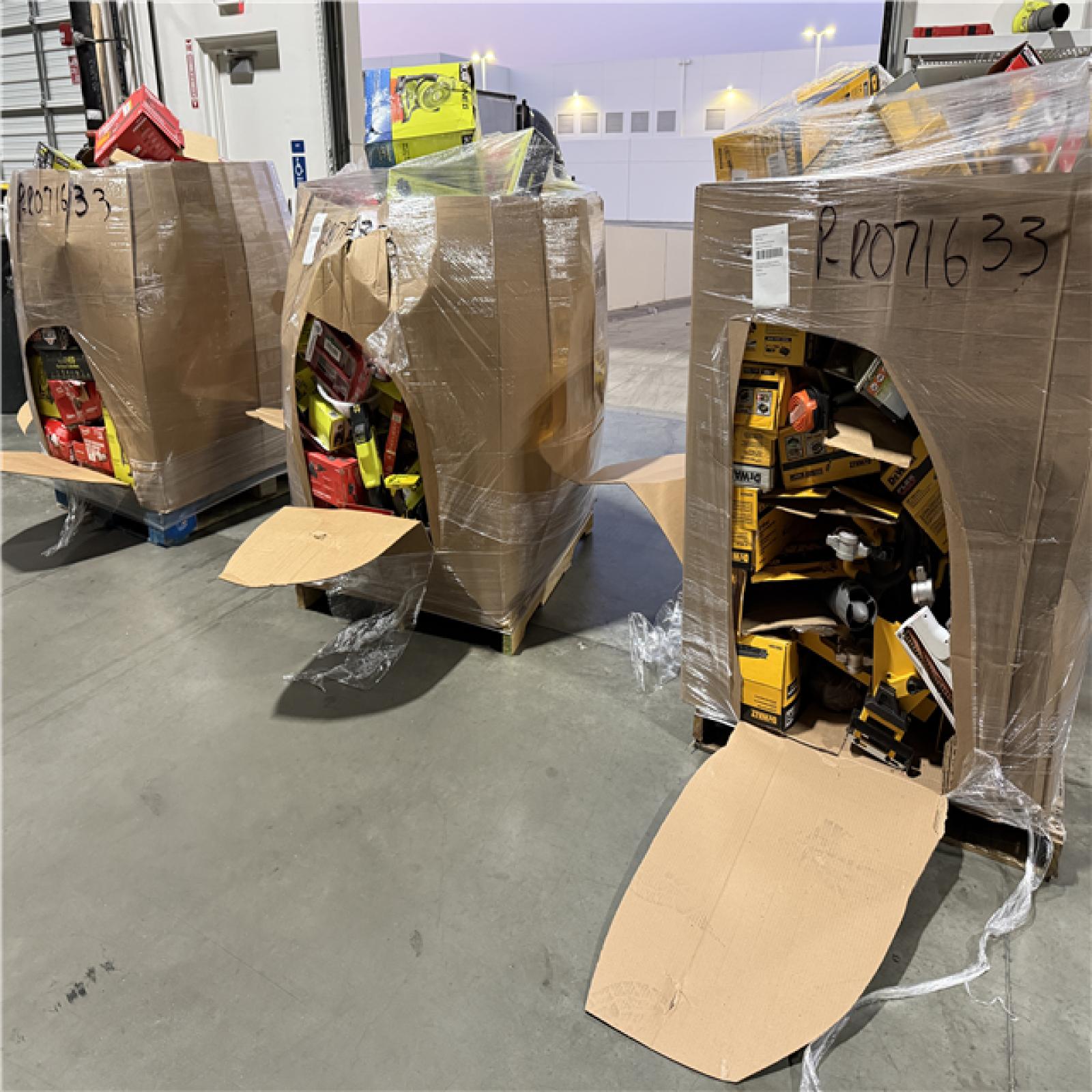 California AS-IS POWER TOOLS Partial Lot (3 Pallets) P-R071633