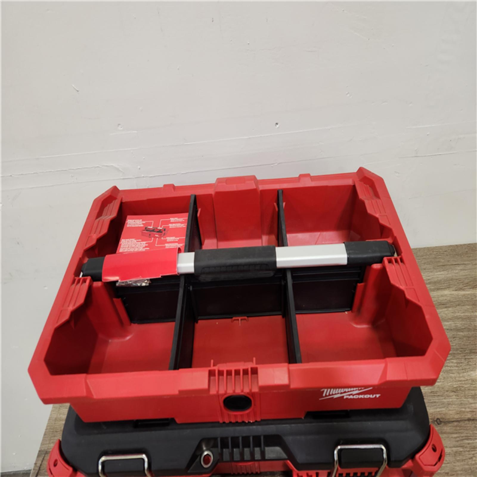 Phoenix Location NEW Milwaukee PACKOUT 22 in. Medium Red Tool Box with