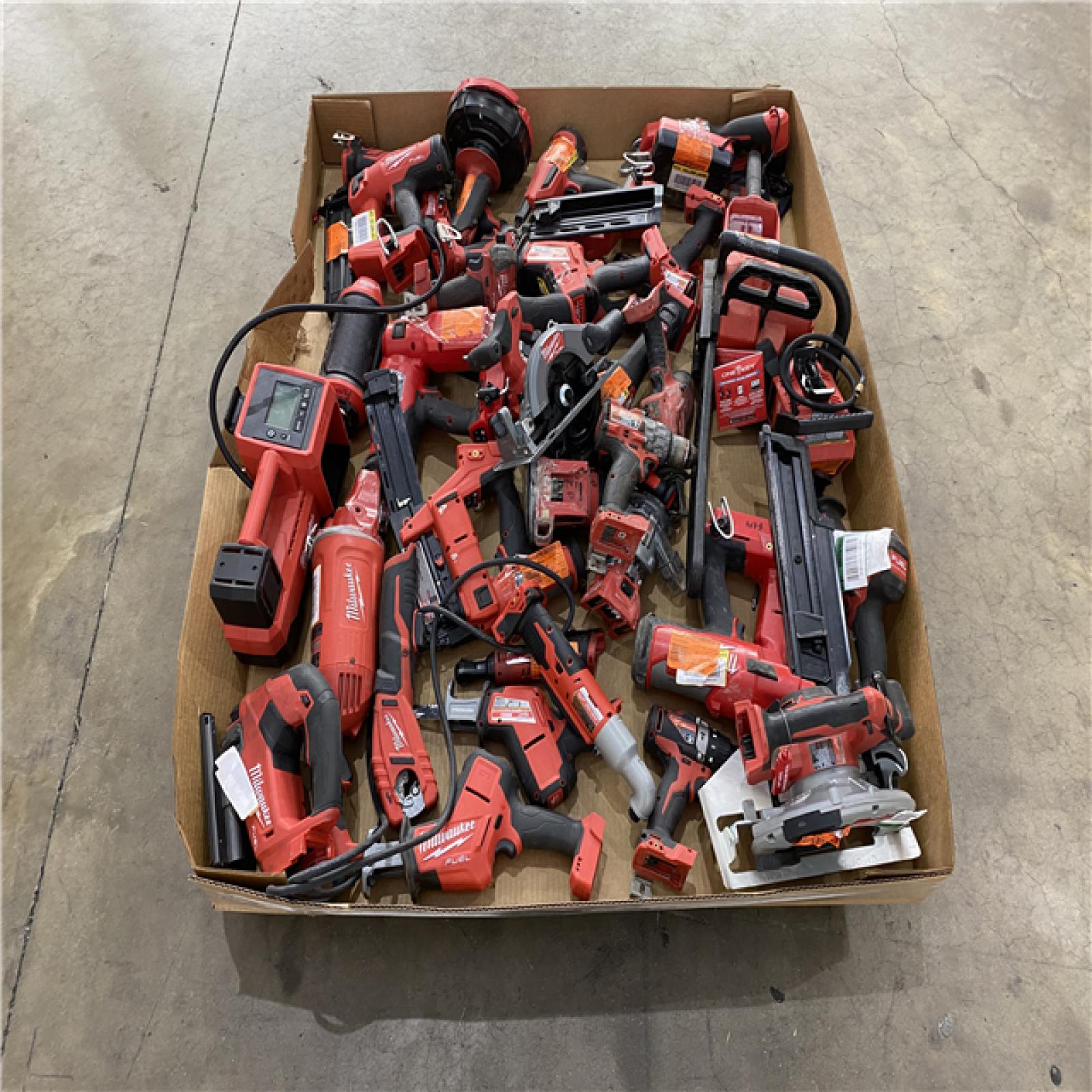 Houston Location AS IS - Tool Pallet