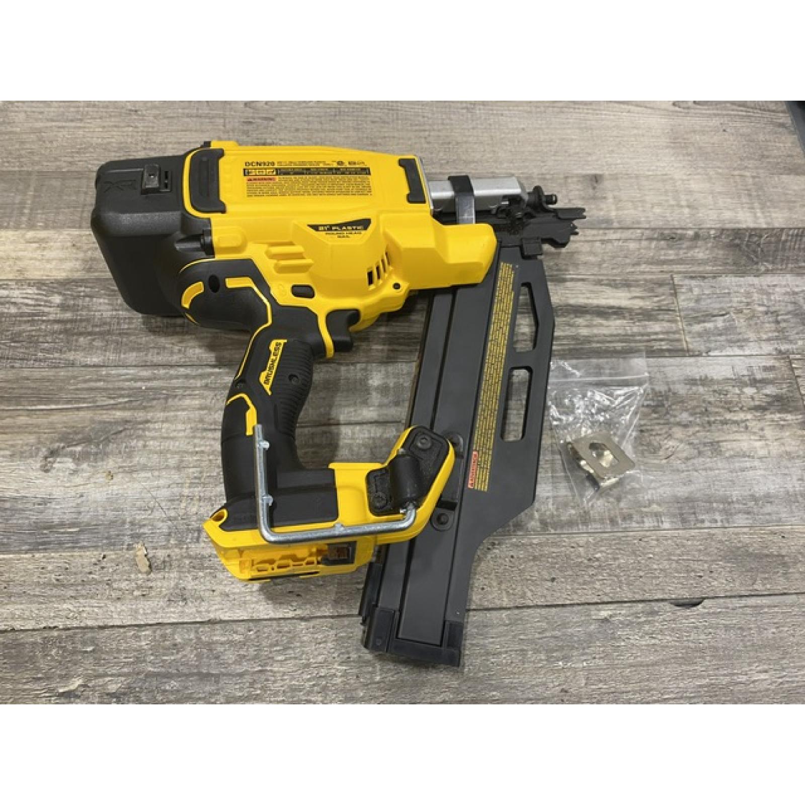 AS-IS DEWALT 20-Volt 21° Cordless Framing Nailer (Tool-Only)