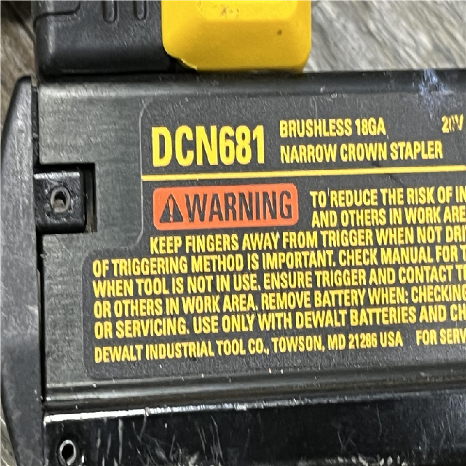 AS-IS DEWALT 20V MAX XR Lithium-Ion Cordless 18-Gauge Narrow Crown Stapler Kit