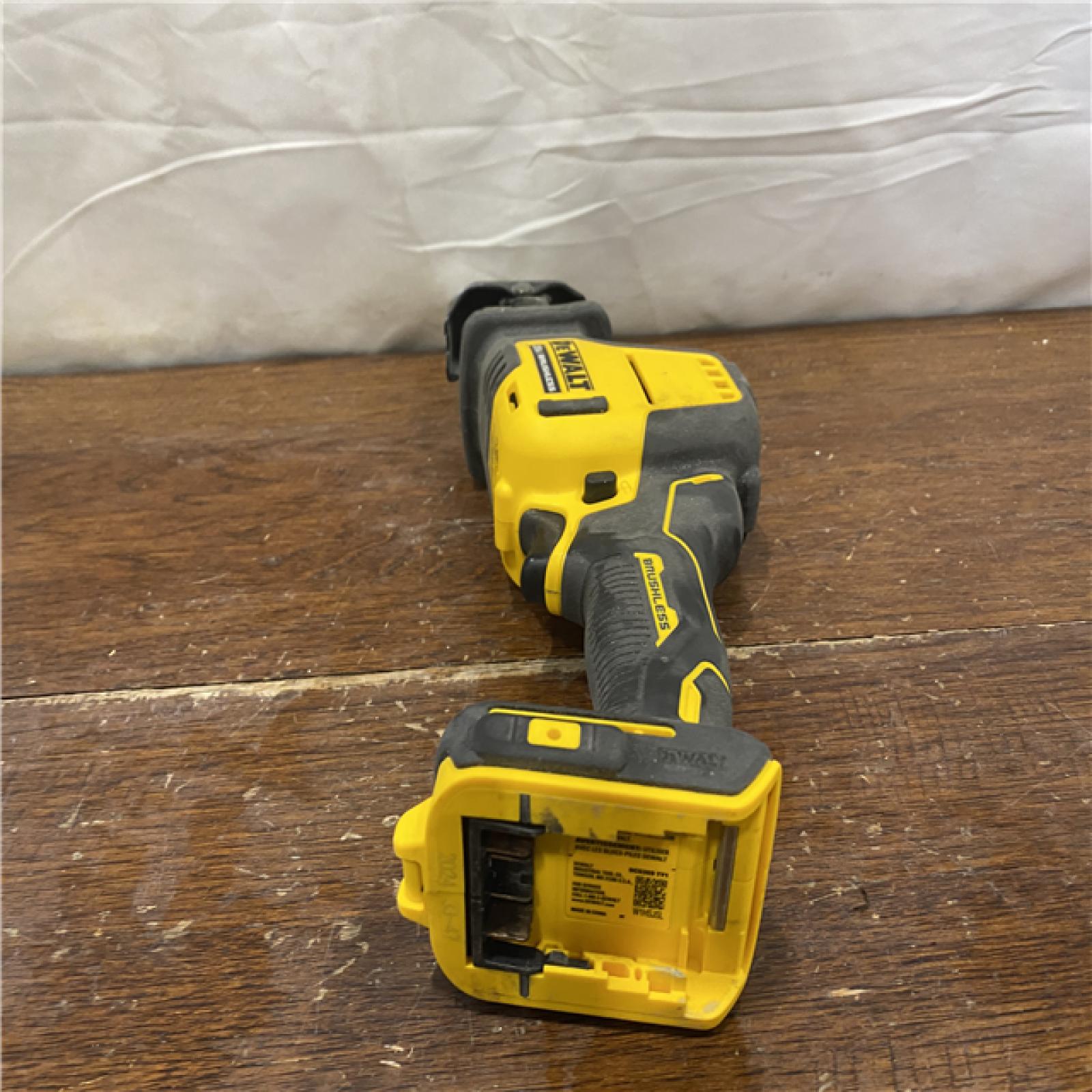 AS-IS Dewalt DCS369B ATOMIC 20V MAX Cordless One-Handed Reciprocating Saw (Tool Only)