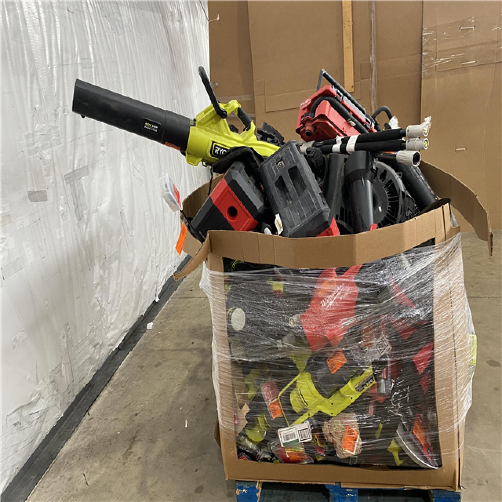 Houston Location AS IS - Tool Pallet