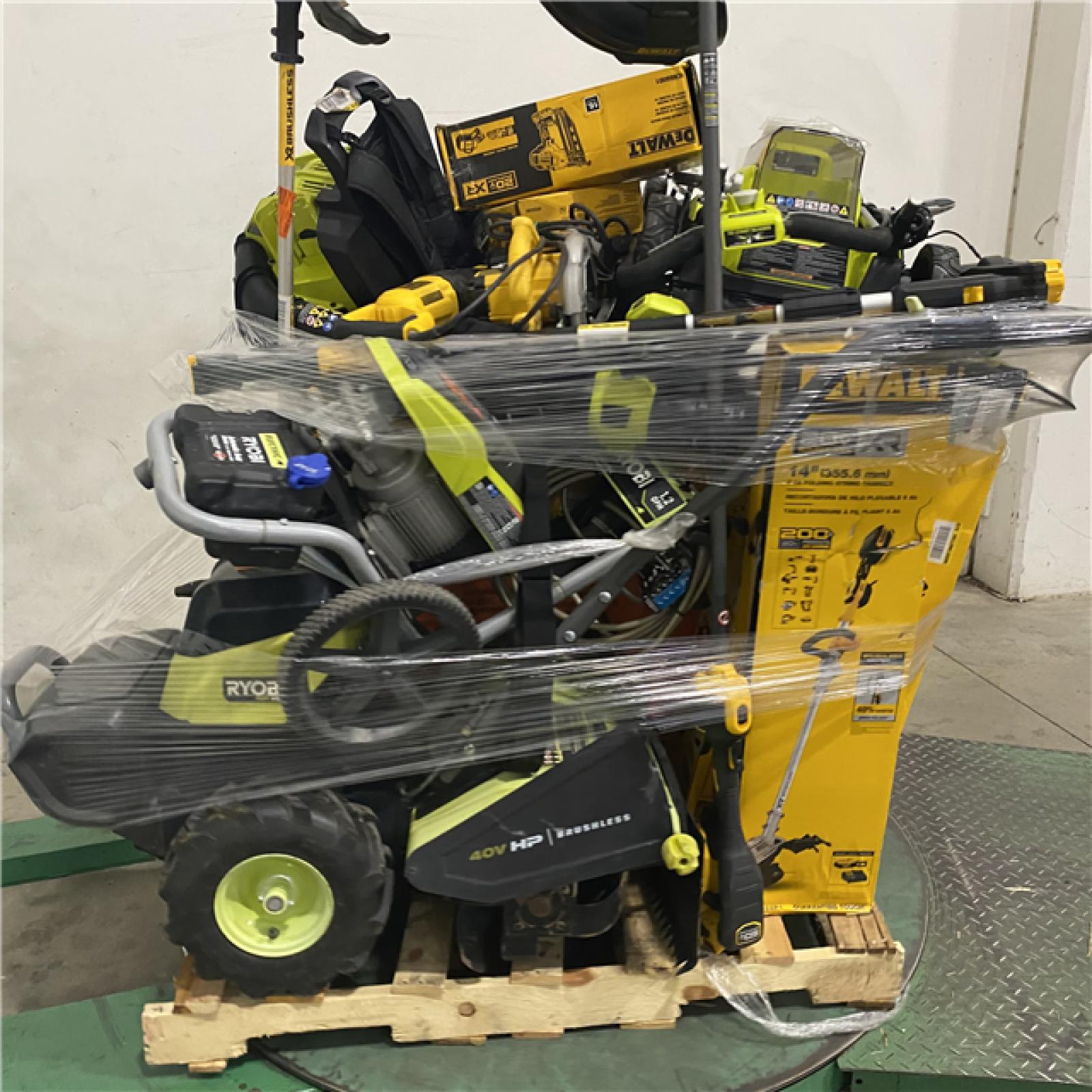 Dallas Location - As-Is Tool Pallet