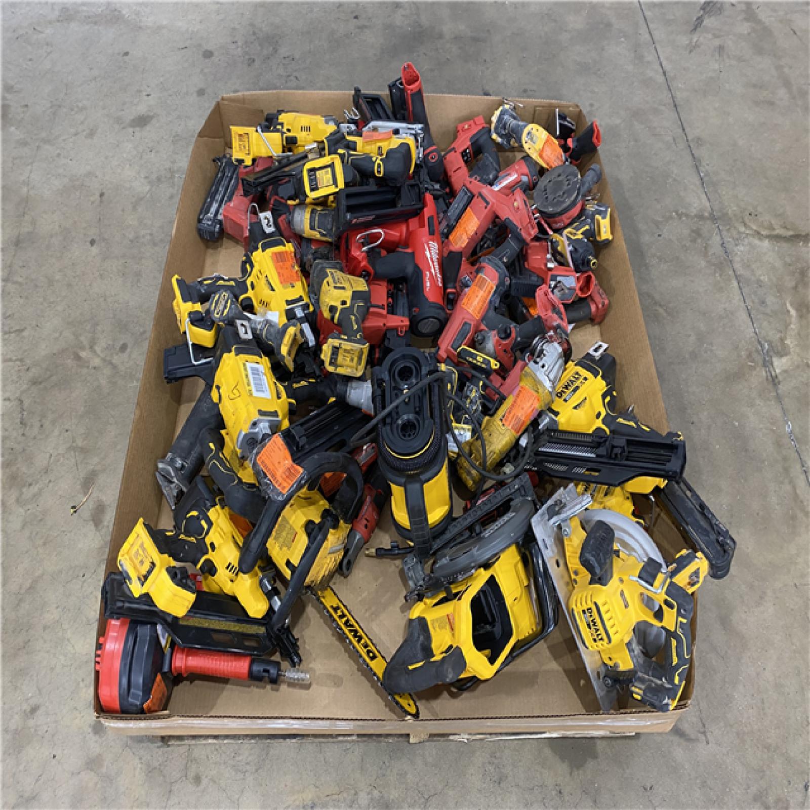 Houston Location AS IS - Tool Pallet