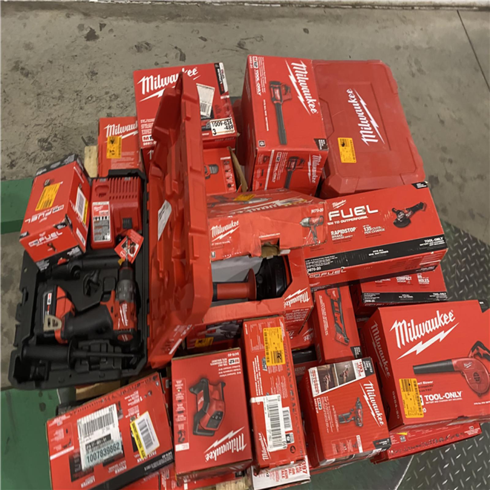Dallas Location - As-Is MILWAUKEE Tool Pallet