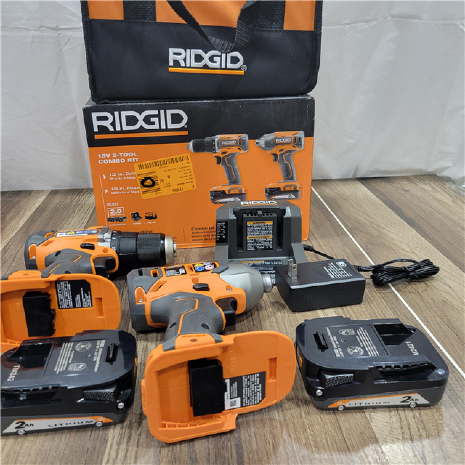 GOOD  RIDGID 18v 2 Tool Combo Kit 1/2 Drill/Driver 1/4 Impact Driver