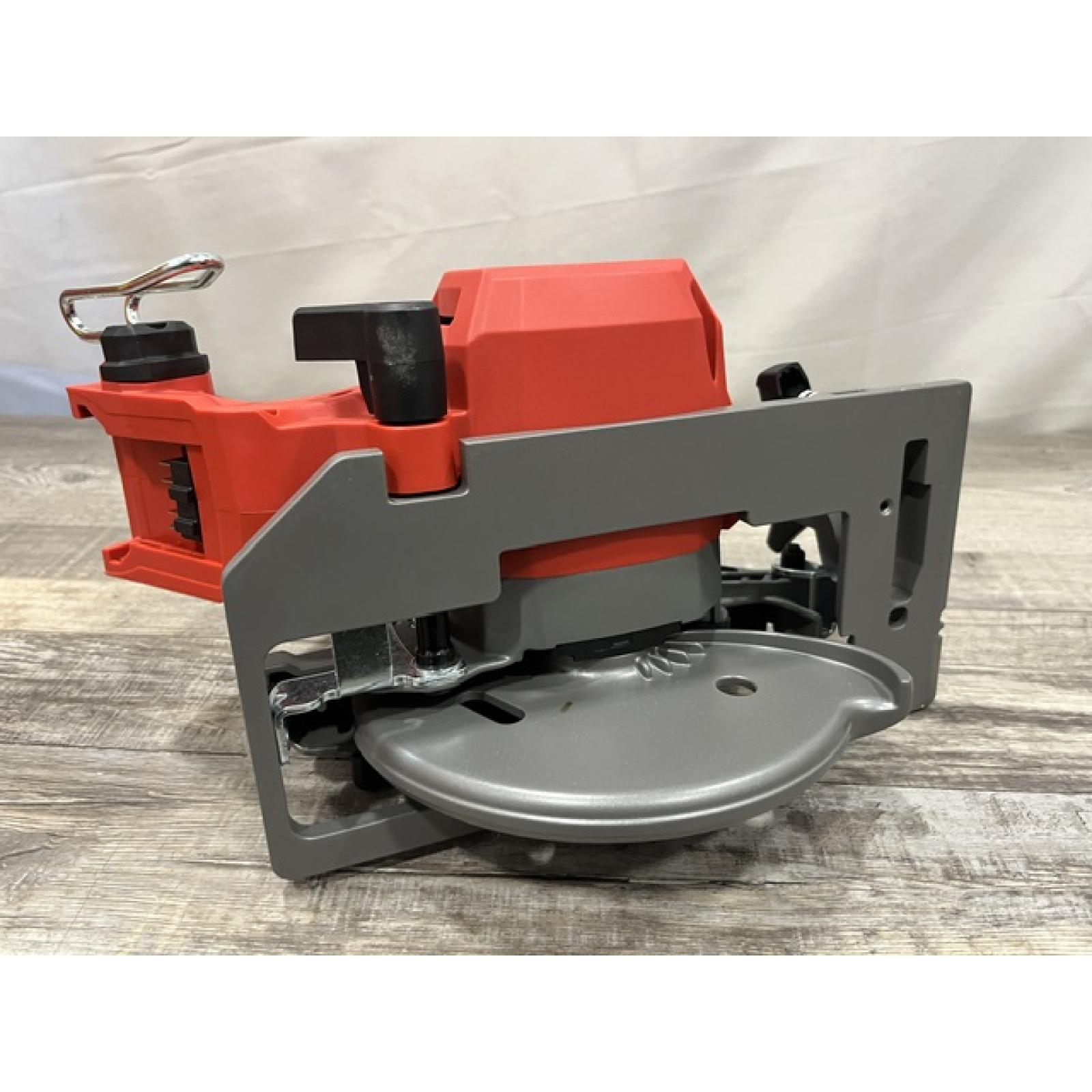 AS-IS Milwaukee FUEL 18V Lithium-Ion Brushless Cordless 6-1/2 in. Circular Saw (Tool-Only)