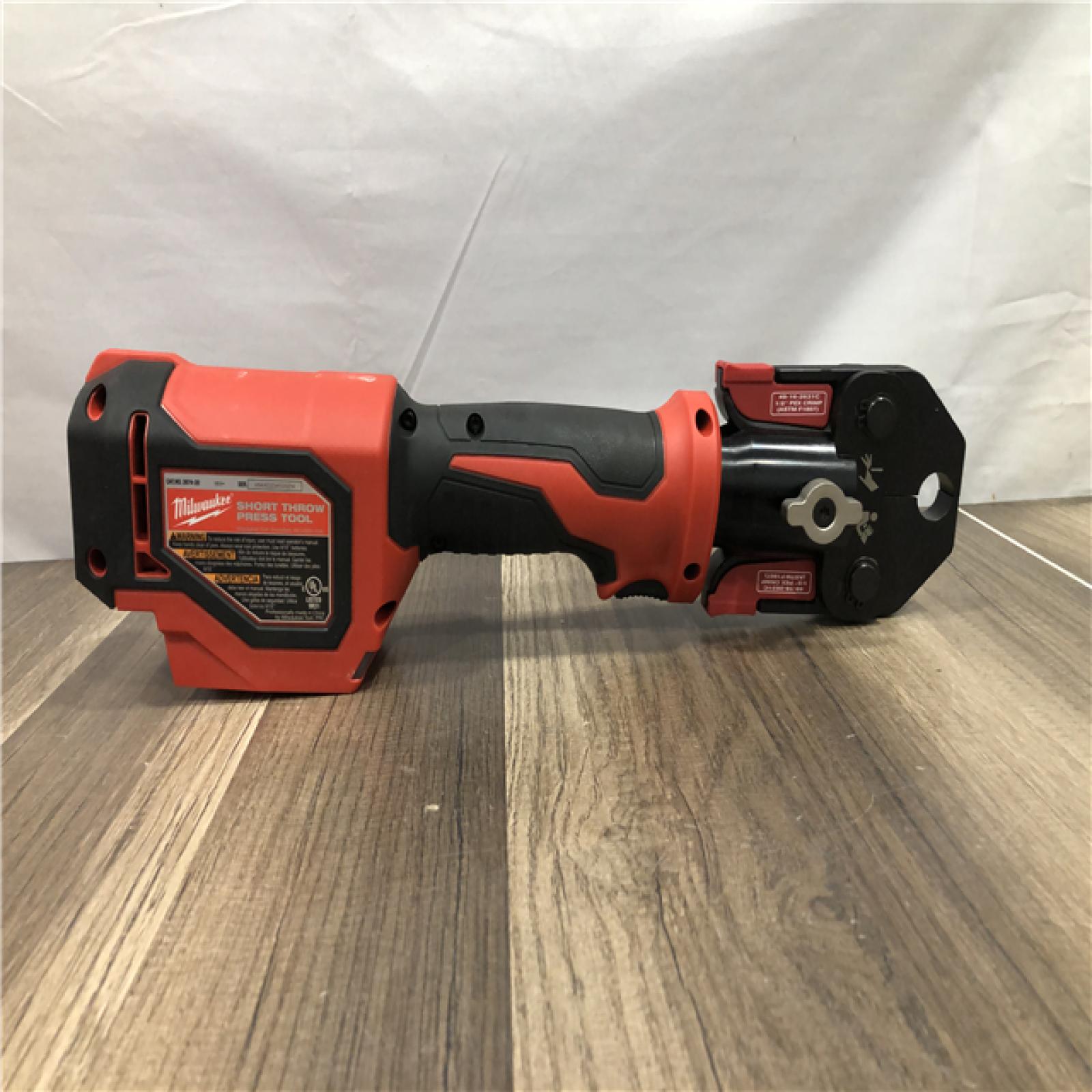 AS-IS Milwaukee M18 18V Lithium-Ion Cordless Short Throw Press Tool Kit