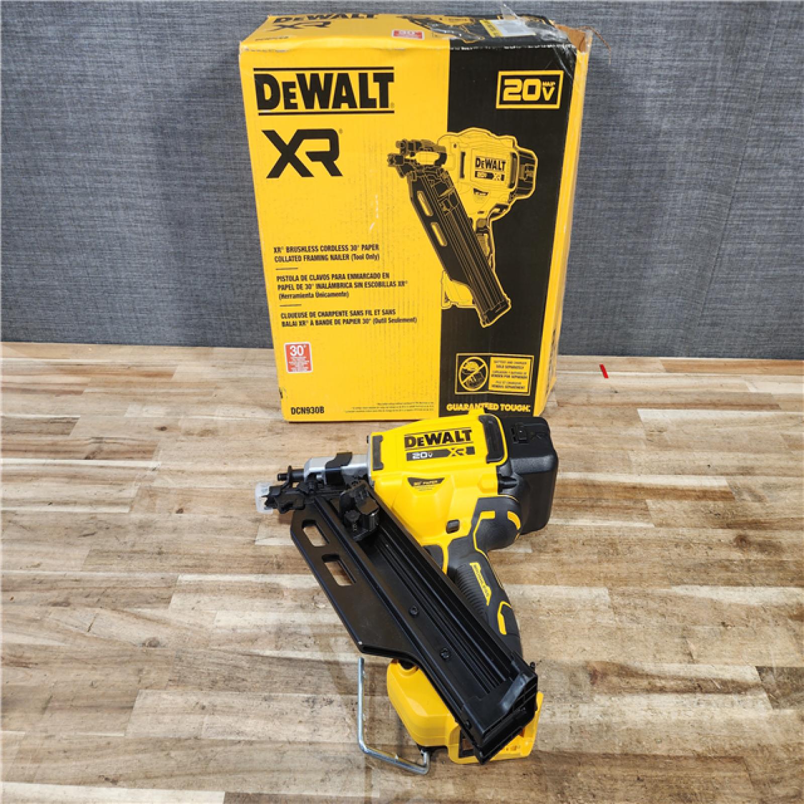 HOUSTON LOCATION - AS - IS DEWALT 20V 30 Degree Cordless Framing Nailer (Tool-Only)