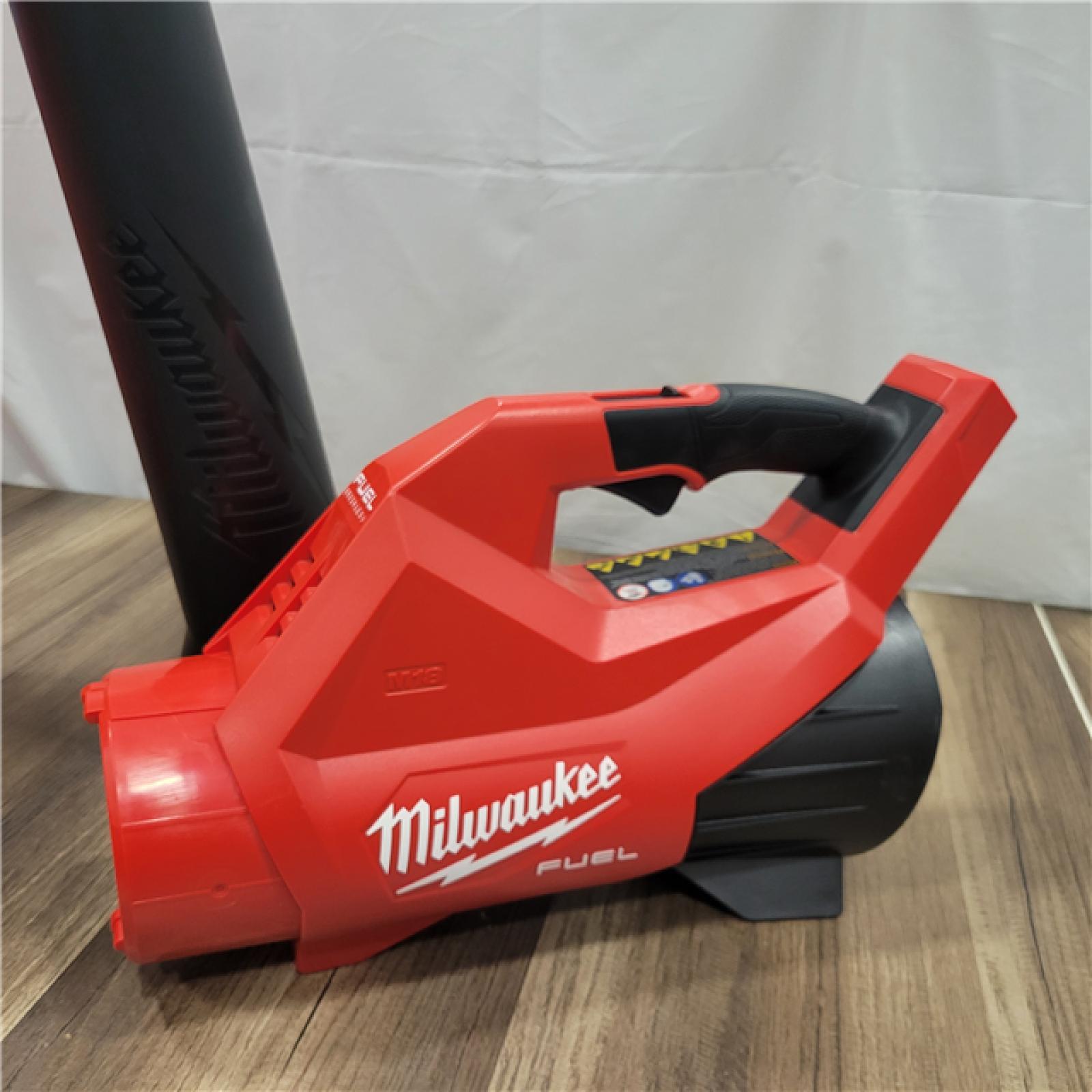 AS-IS Milwaukee M18 FUEL 120 MPH 500 CFM 18V Lithium-Ion Brushless Cordless Handheld Blower (Tool-Only)