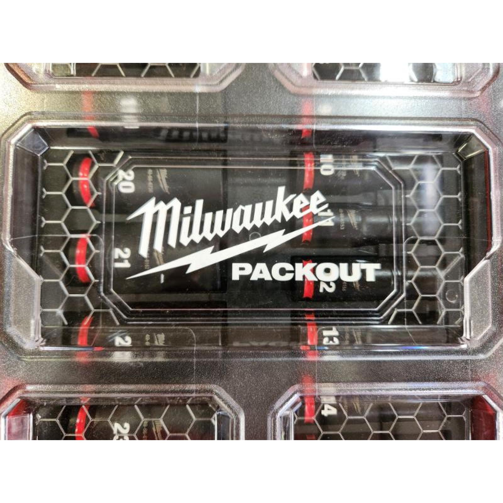 Phoenix NEW Milwaukee SHOCKWAVE Impact-Duty 3/8 in. Drive Metric Deep Well Impact PACKOUT Socket Set (19-Piece)