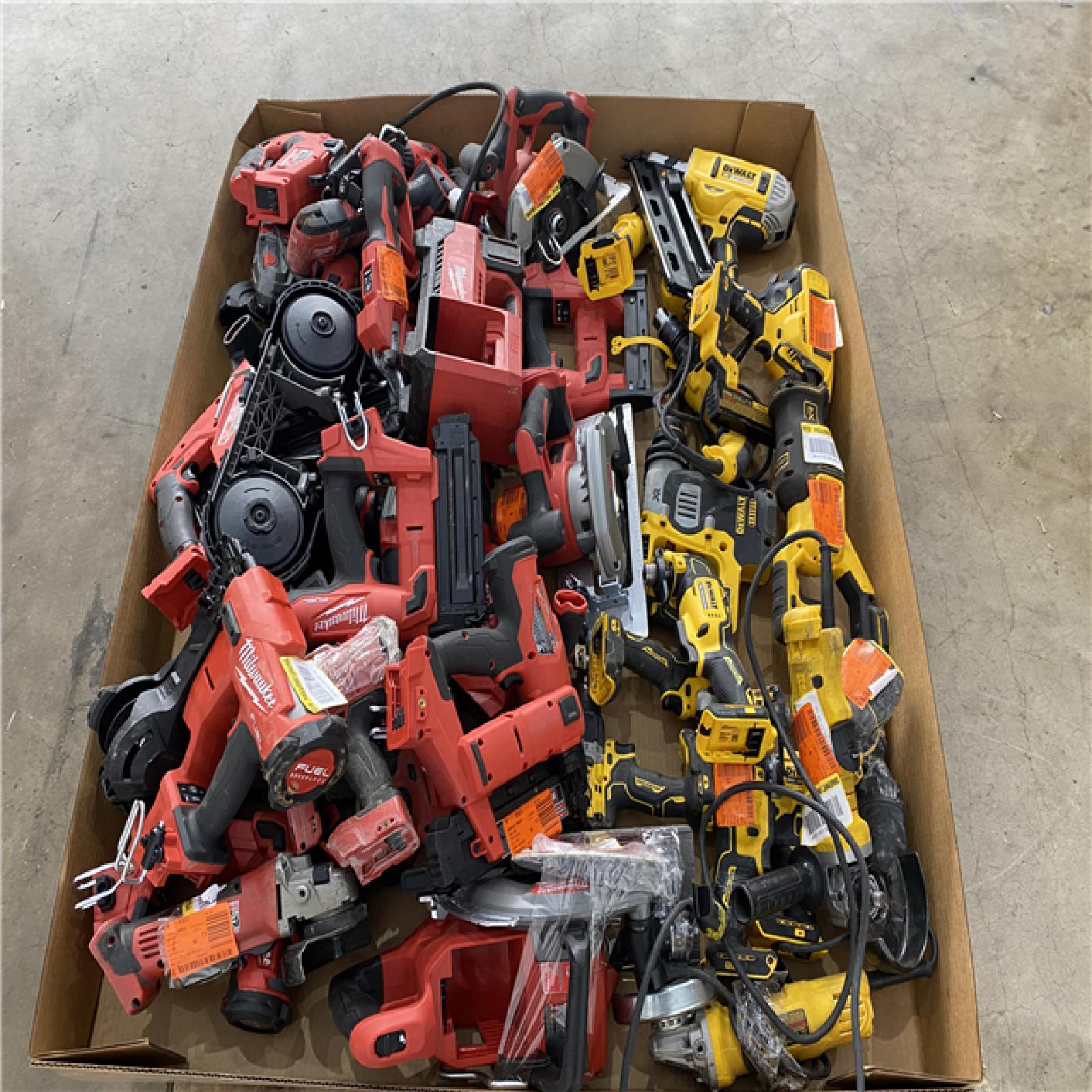 Houston Location AS IS - Tool Pallet