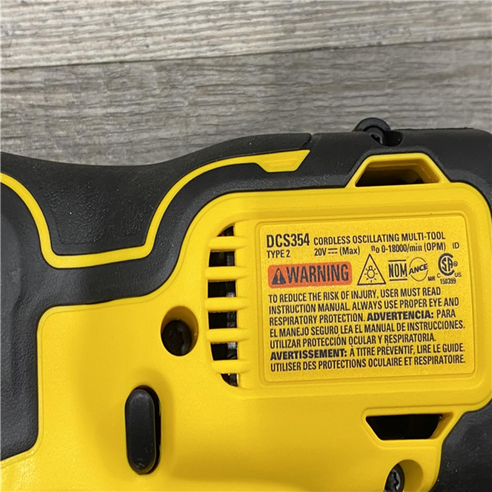 AS-IS DEWALT ATOMIC 20-Volt Lithium-Ion Cordless Brushless Combo Kit (4-Tool)