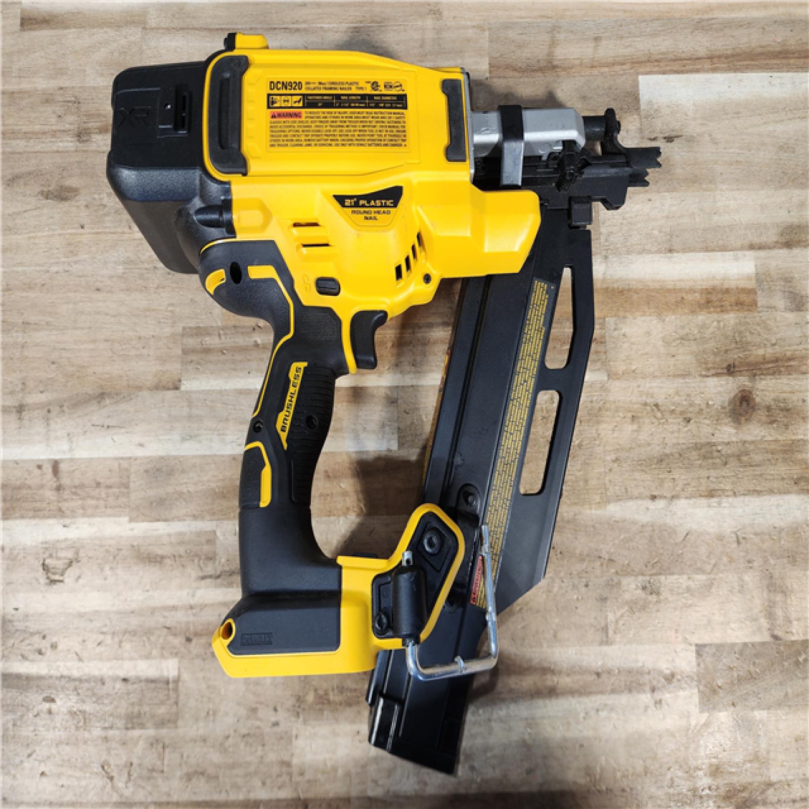 HOUSTON LOCATION - AS-IS DEWALT 20-Volt 21° Cordless Framing Nailer (Tool-Only)
