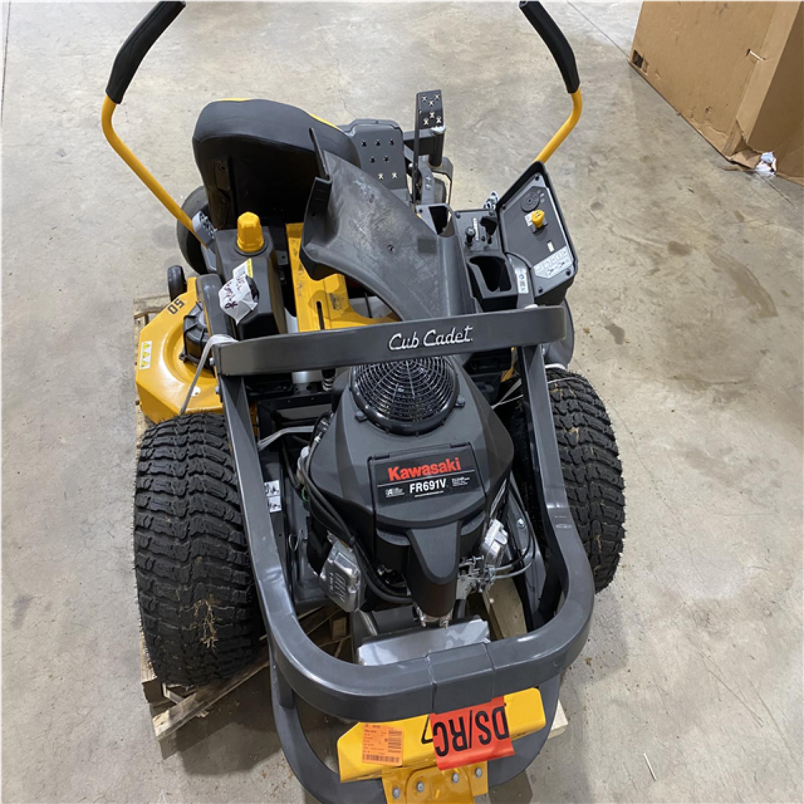 Houston Location - AS-IS Outdoor Power Equipment CUB CADET Z2 50 SIT DOWN MOWER
