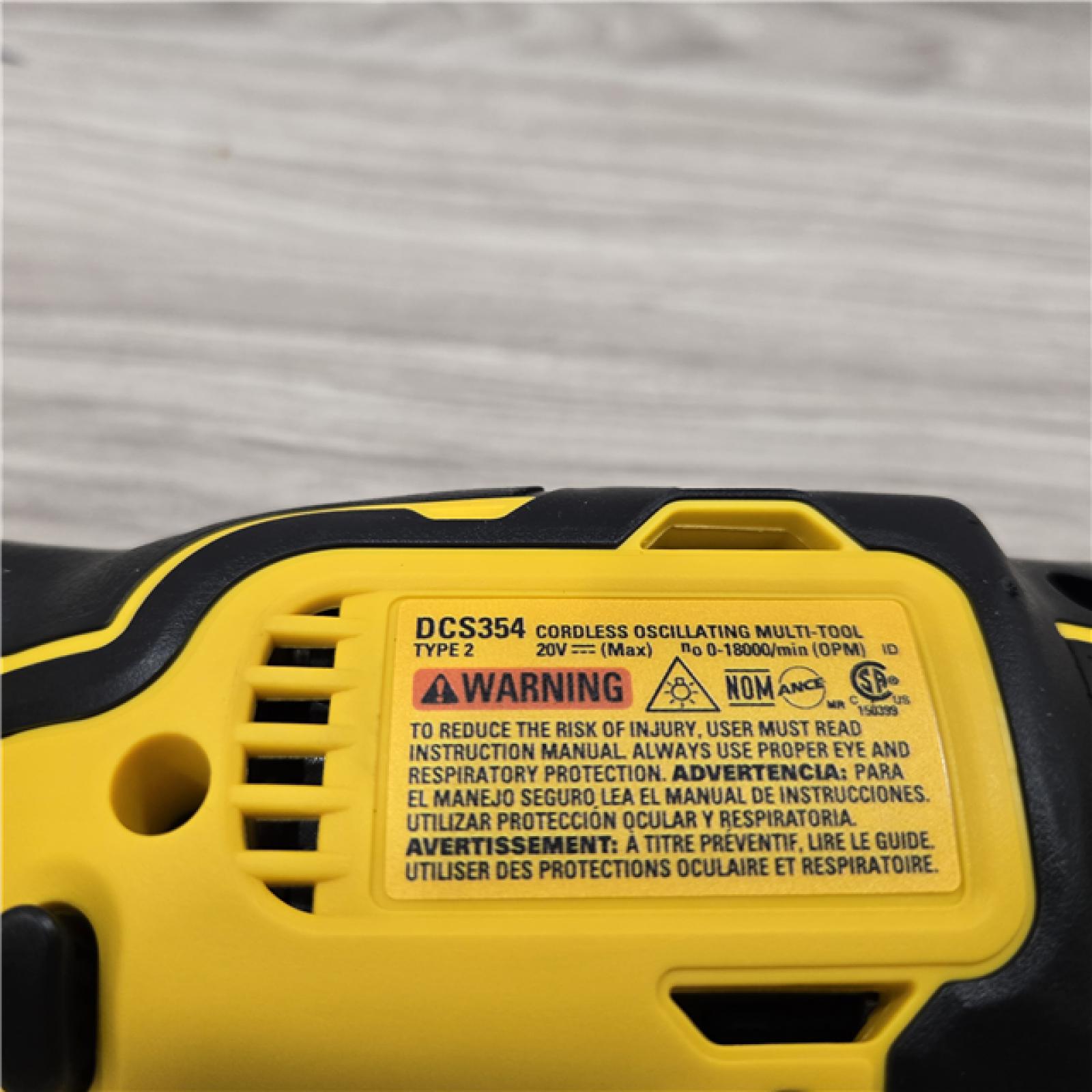 AS-IS DEWALT ATOMIC 20V MAX Cordless Oscillating Multi Tool (Tool Only)